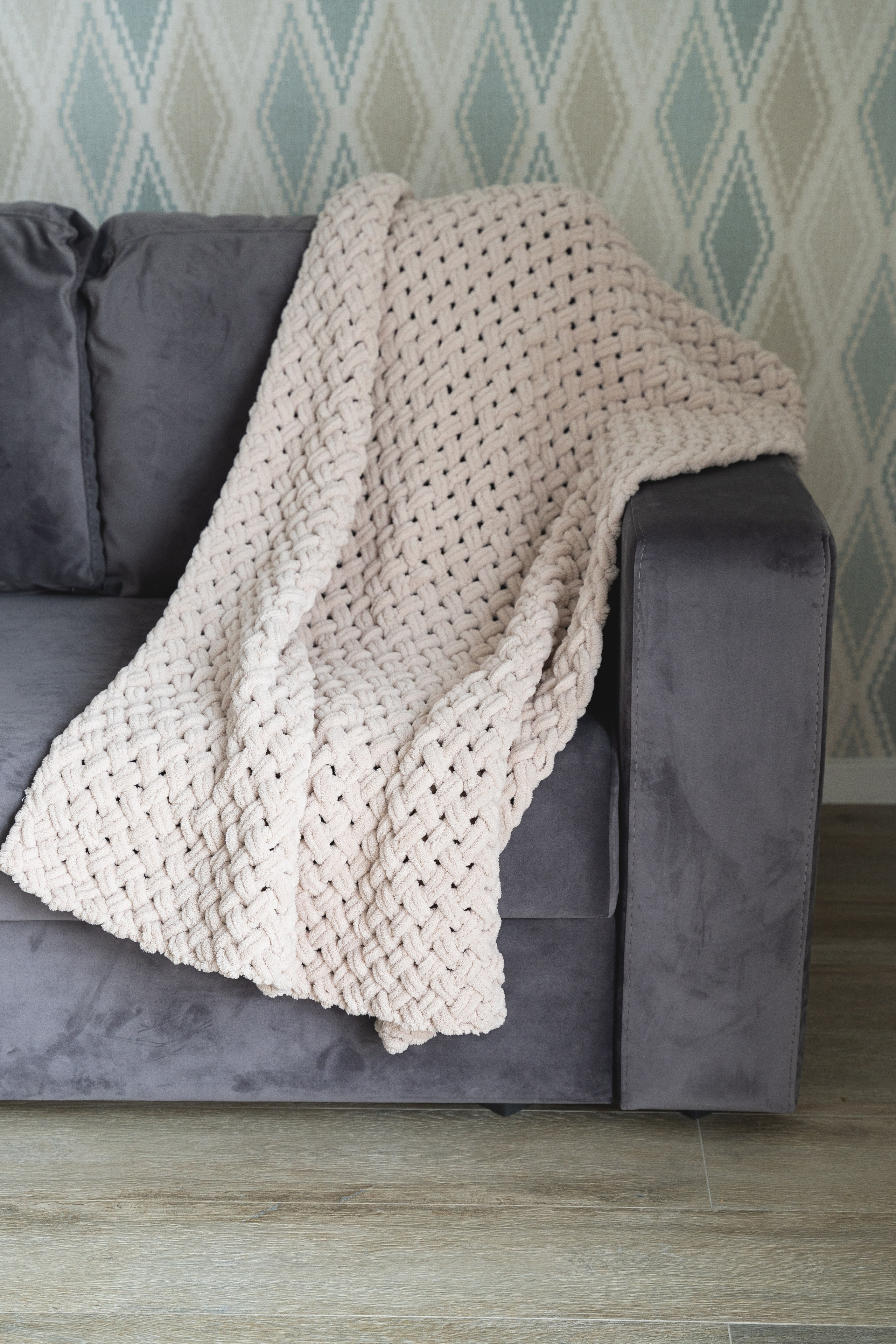 Пледный контент. Визуальный художник «Границы внутри»