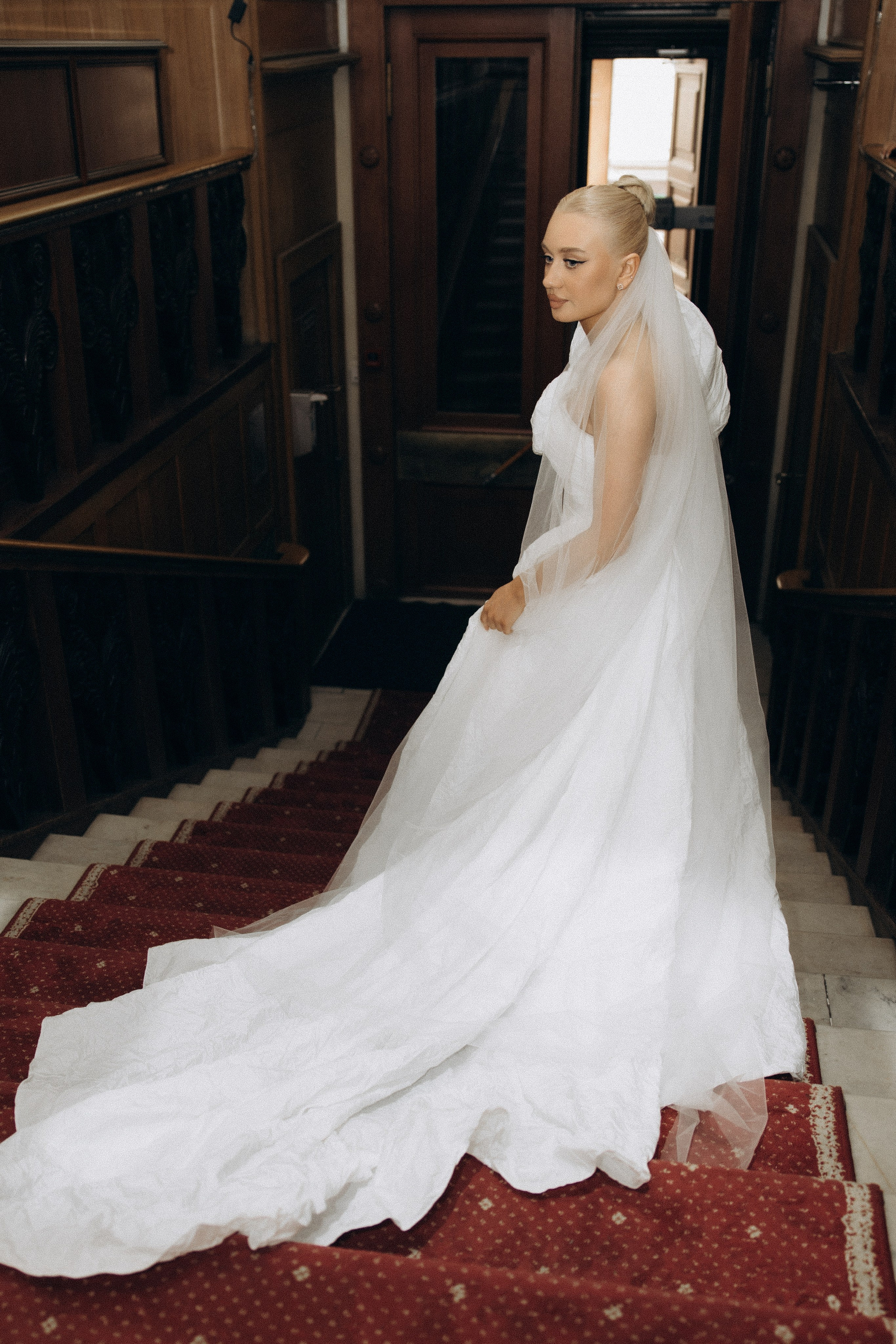 Свадебная фотосъемка в Грибоедовском ЗАГСе Москвы и на яхте