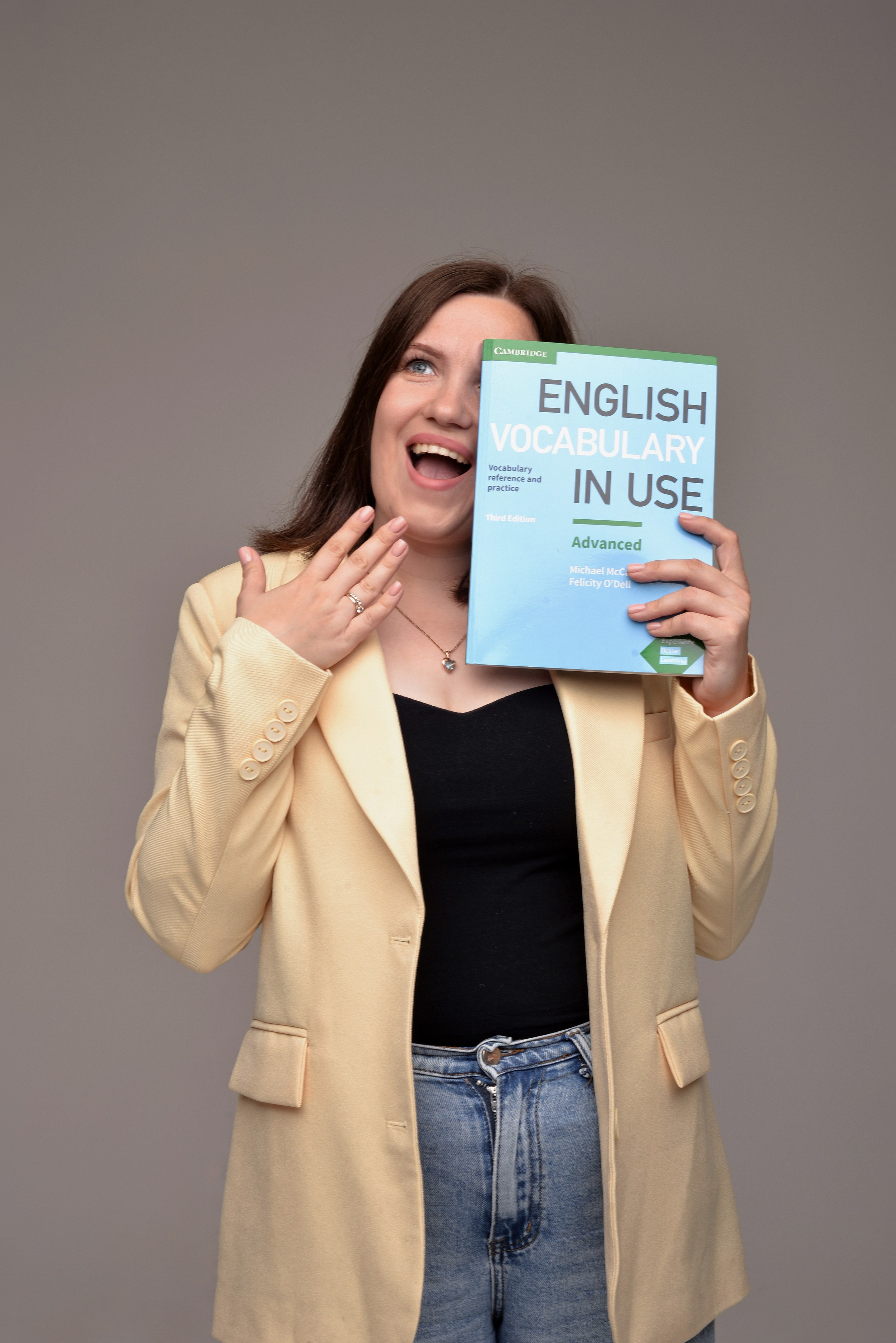 Ольга, контент съемка на циклораме. Семейный и свадебный фотограф Галина Абакумова, фотосессии в Белгороде