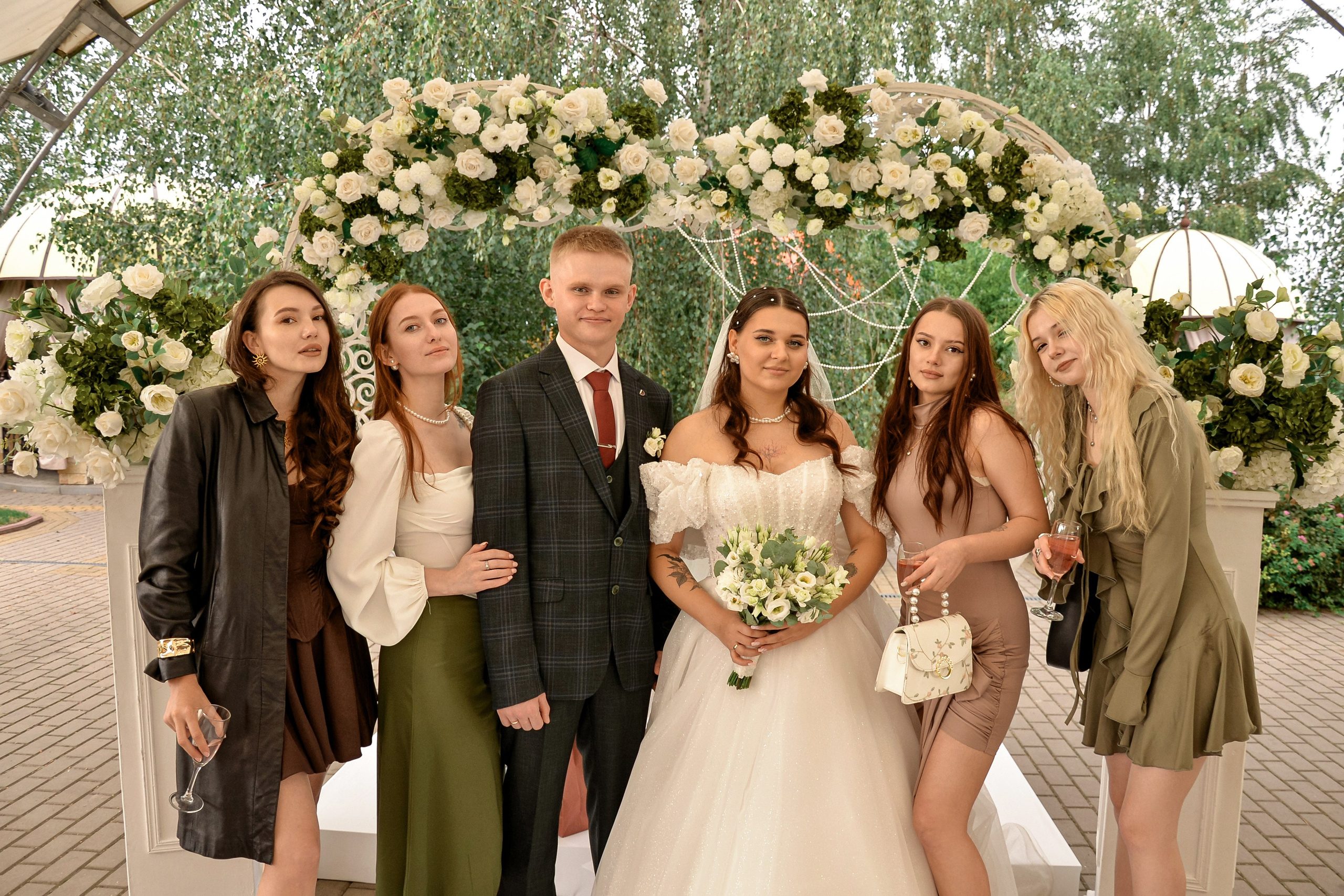 Карина и Саша. 5.09.25. Семейный и свадебный фотограф Галина Абакумова, фотосессии в Белгороде