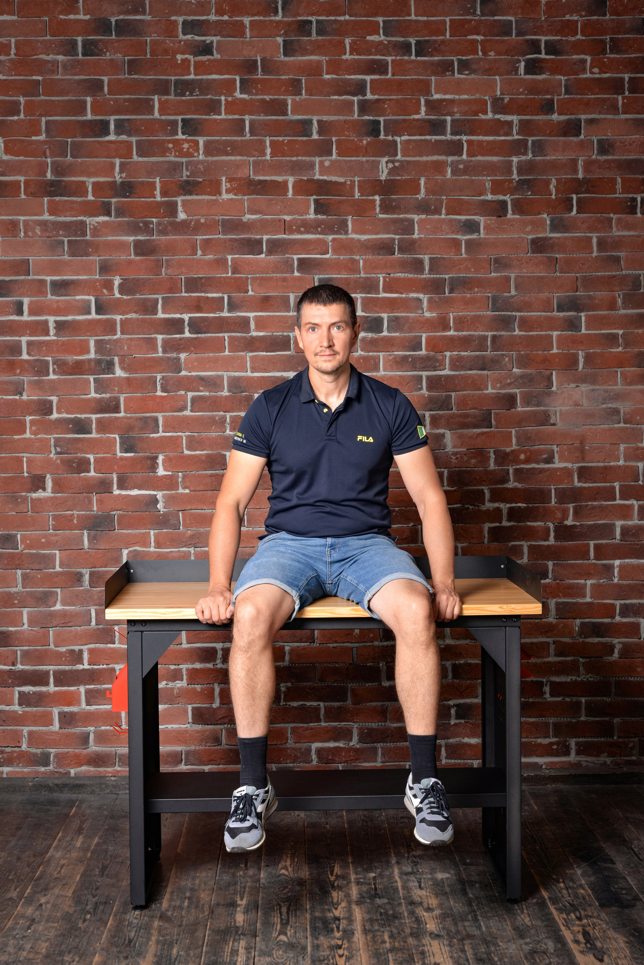 Стол дизайнерский. Семейный и свадебный фотограф Галина Абакумова, фотосессии в Белгороде