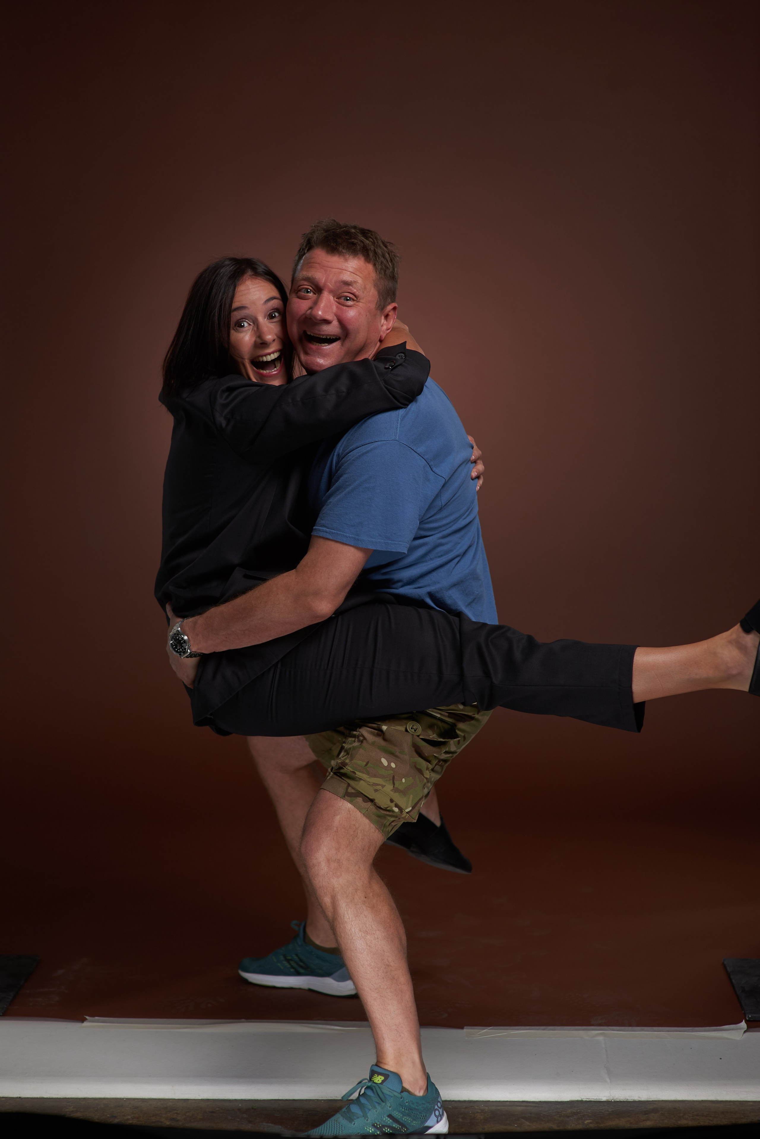 BACKSTAGE. Www.apowerstudio.com