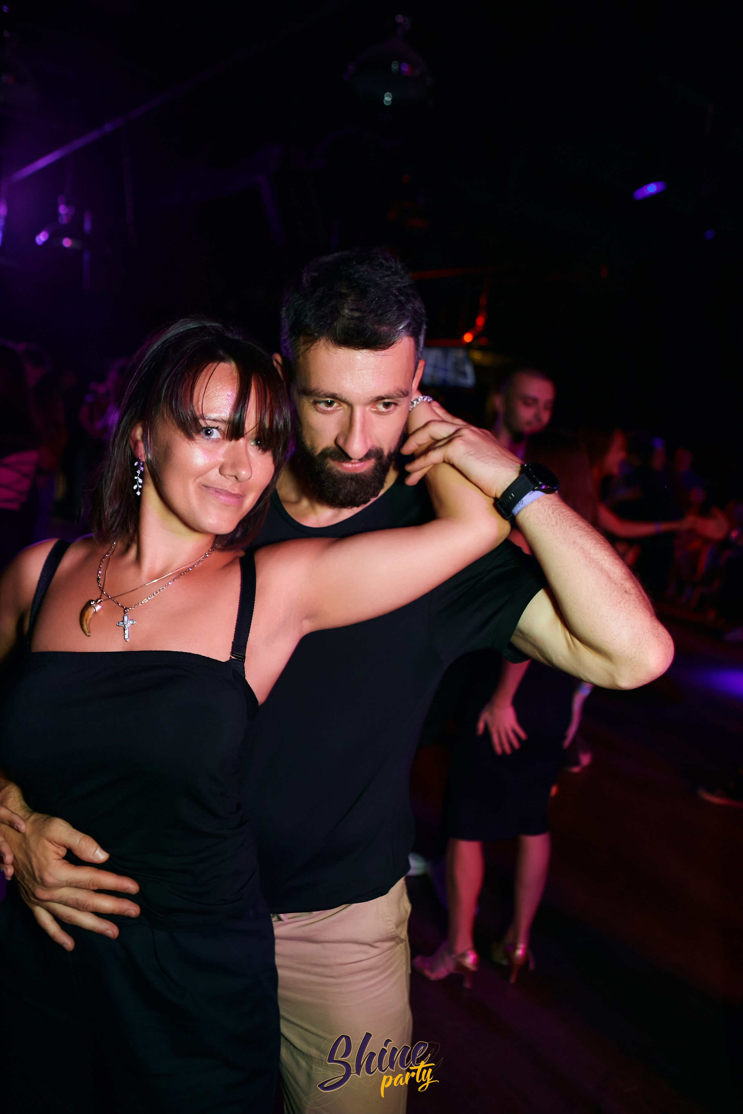 Shine party bachata. Свадебный фотограф