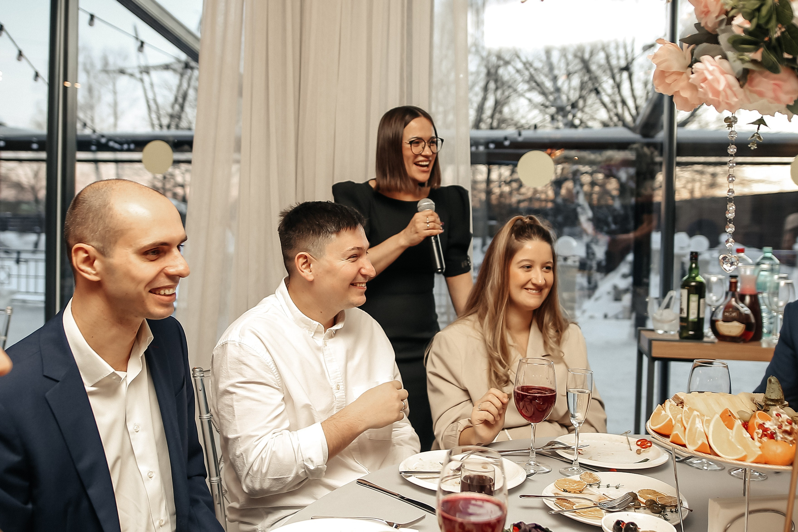 Ведущая Наталья Бойчук. Проведение свадеб в Москве и Московской области. Ведущий на свадьбу в Москве. Свадебная ведущая в Москве. Ведущая на свадьбу в Москве