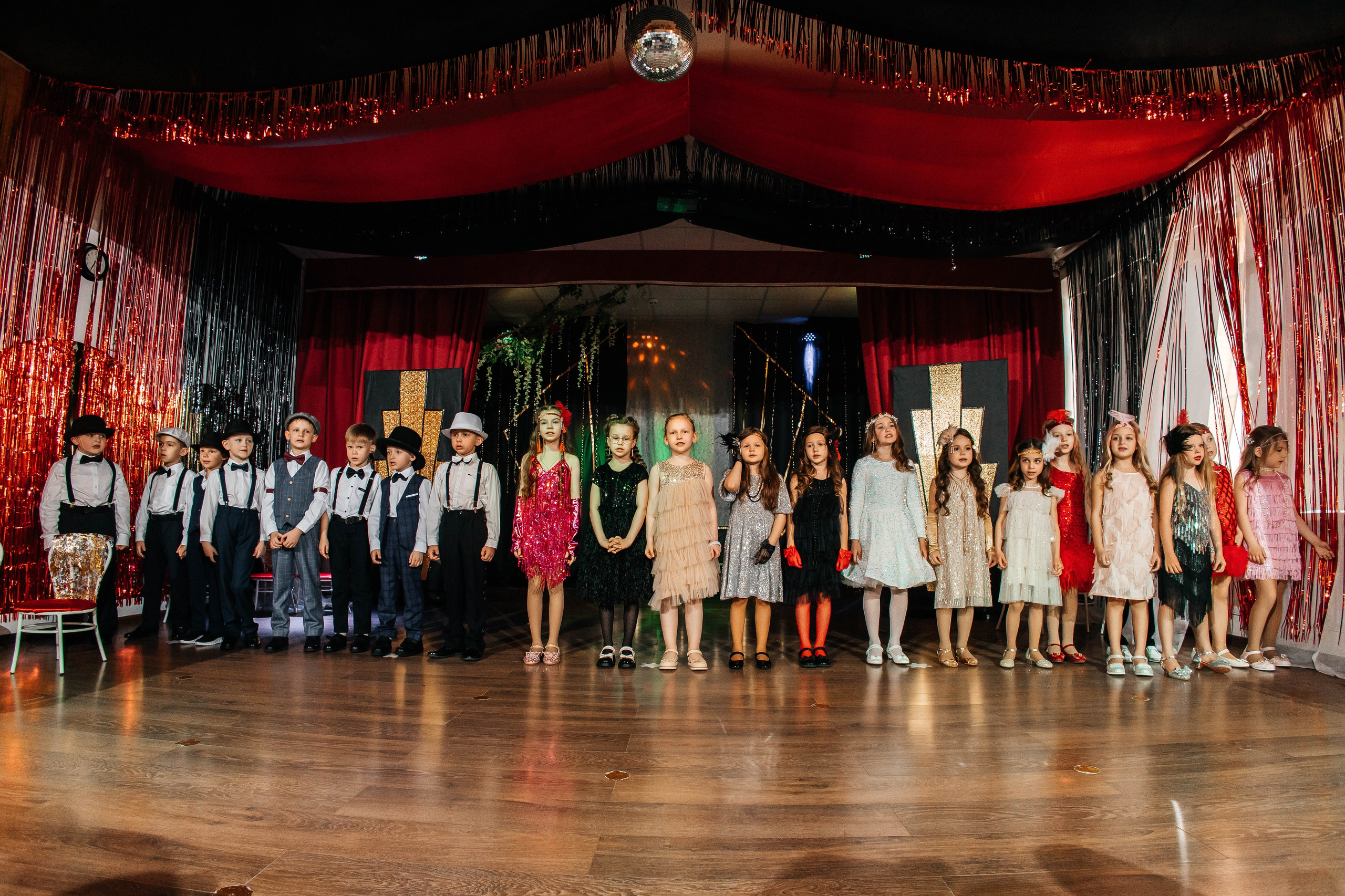 Выпускной в ЛИМПИК. Фотограф в Санкт-Петербурге Виктория Безверхая