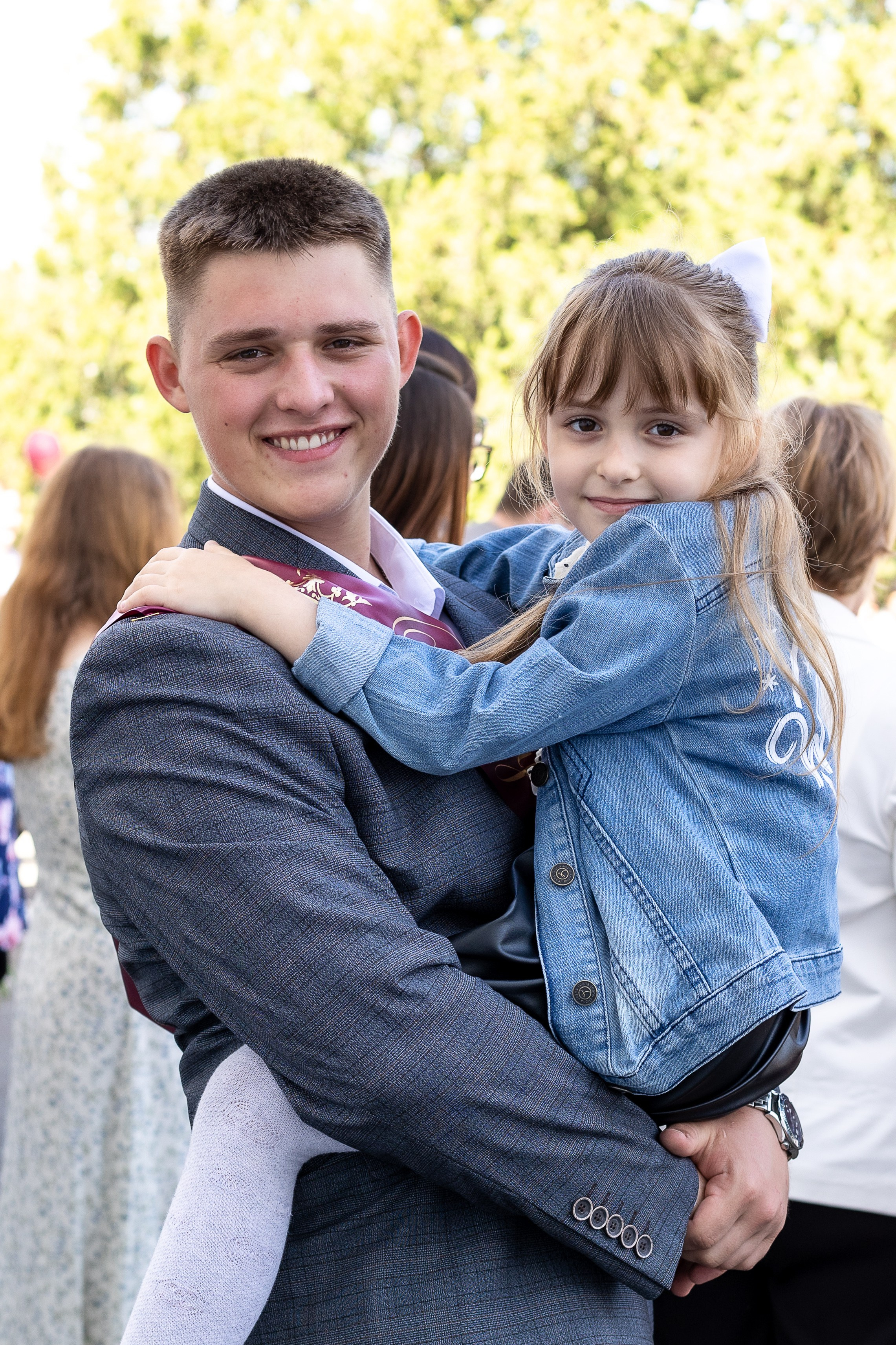 Последний звонок. Выпускные альбомы Майкоп, Краснодар Елена Золотарева