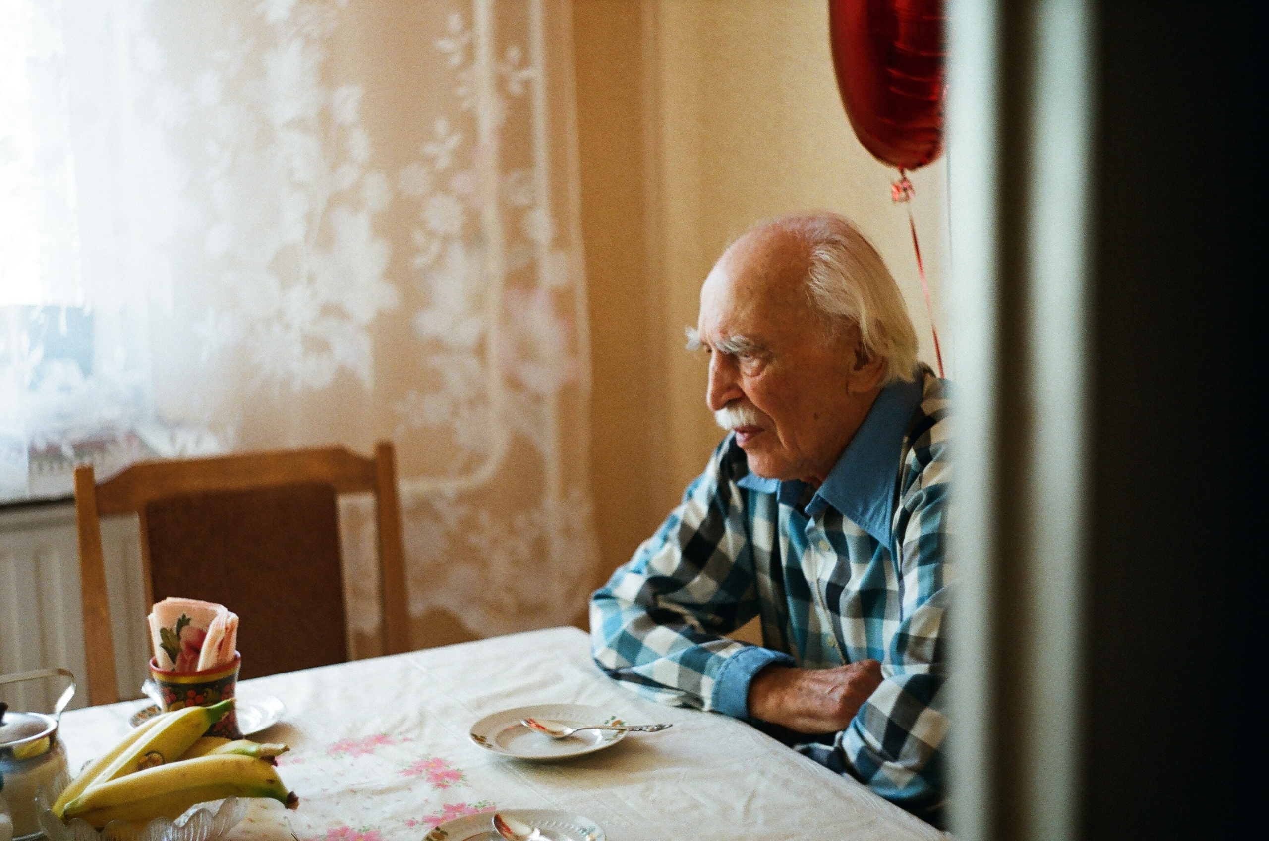 Портреты. Sasha Ivanov — Documentary photographer