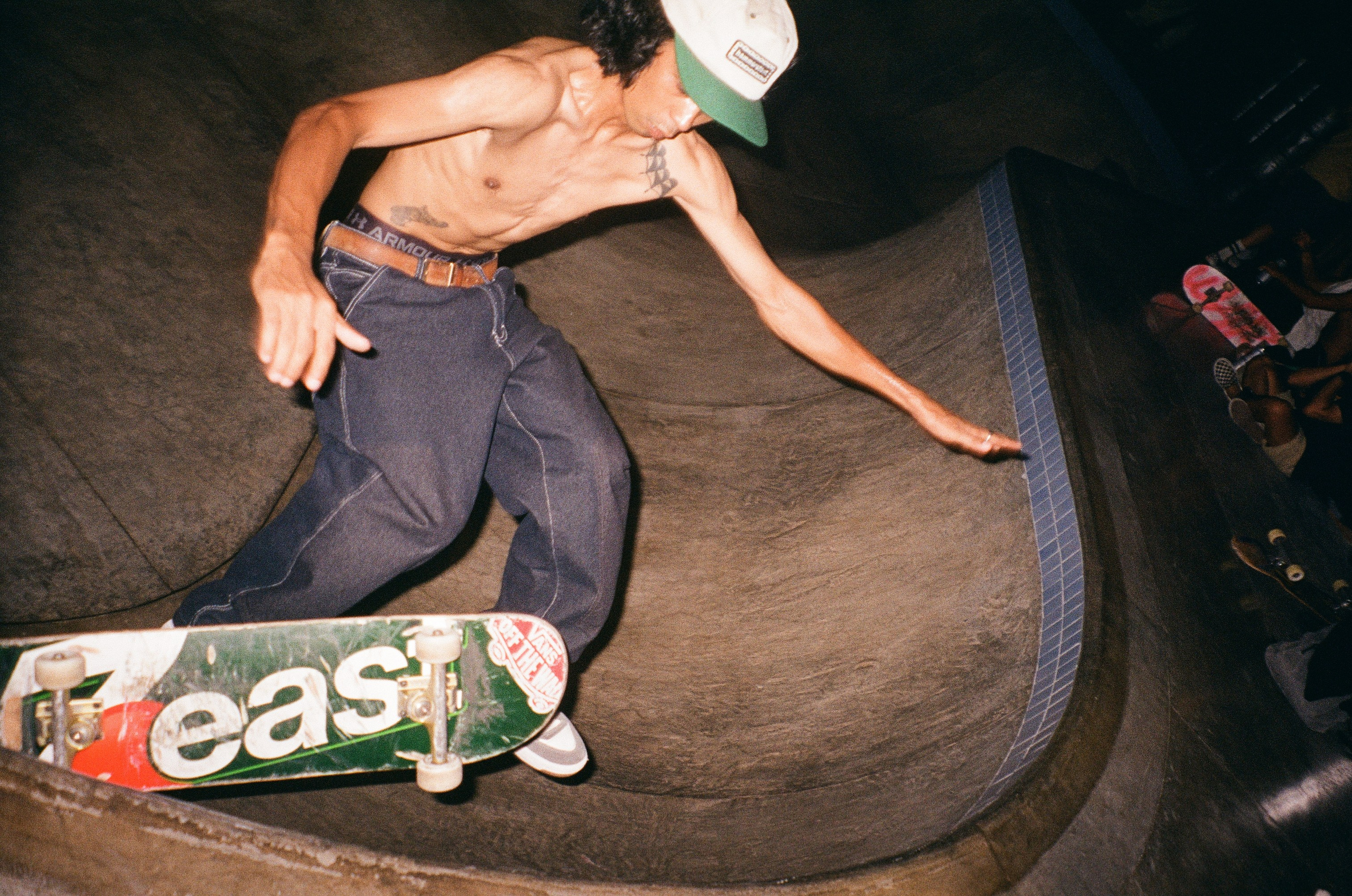 ENERGY OF YOUTH. Carolinetru