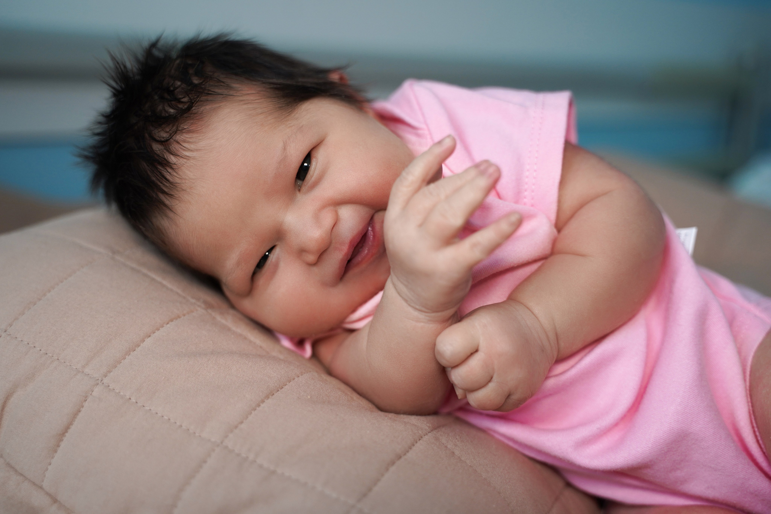 Фотосессия новорожденных в Москве — ньюборн / newborn фотосессия. Фотографы на роды в Москве. Фото и видео родов. Фотопроект «Продолжение рода»