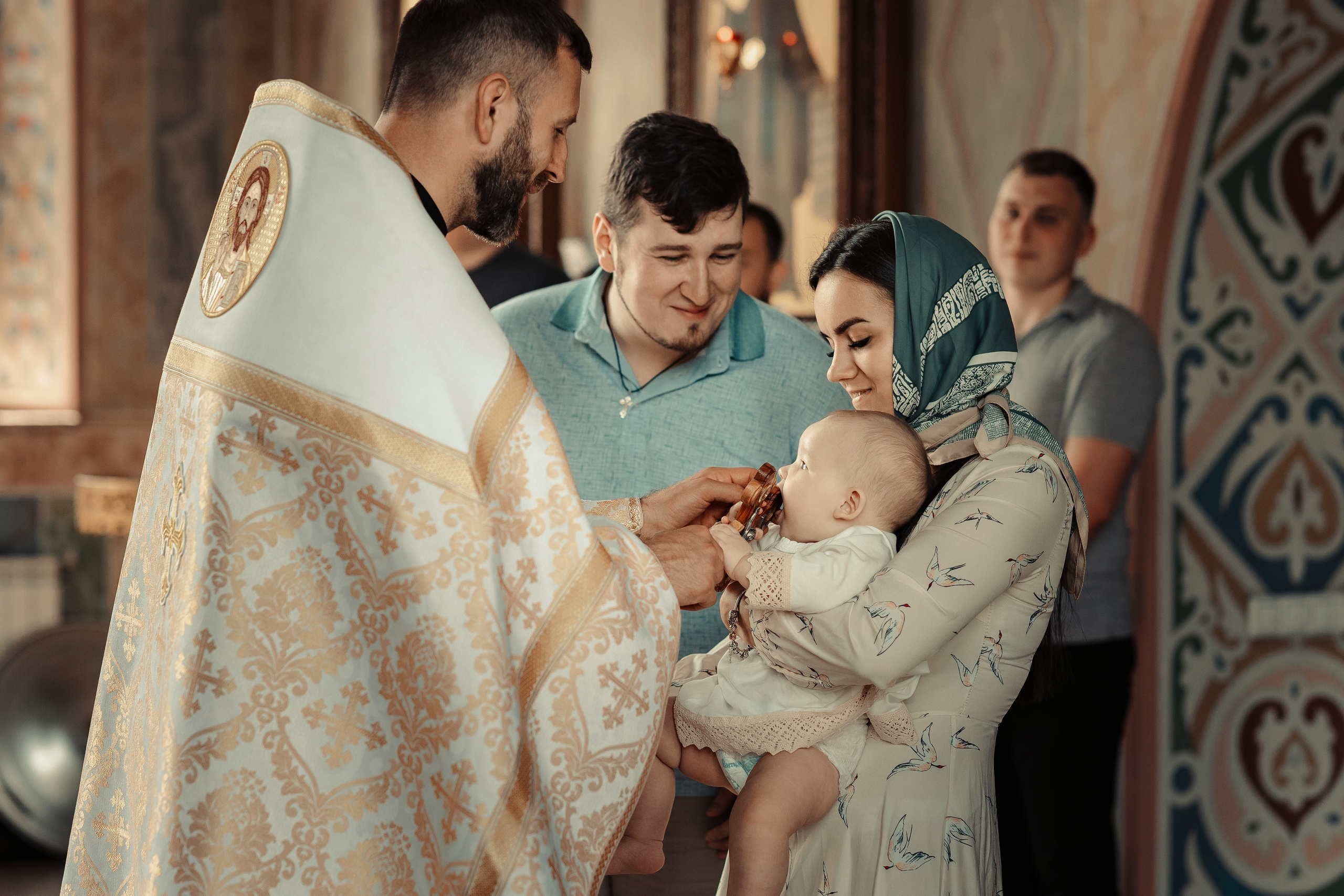 Фото съемка таинства крещения в Нижнем Новгороде. Алексей Шаров — свадебный и репортажный фотограф в Нижнем Новгороде