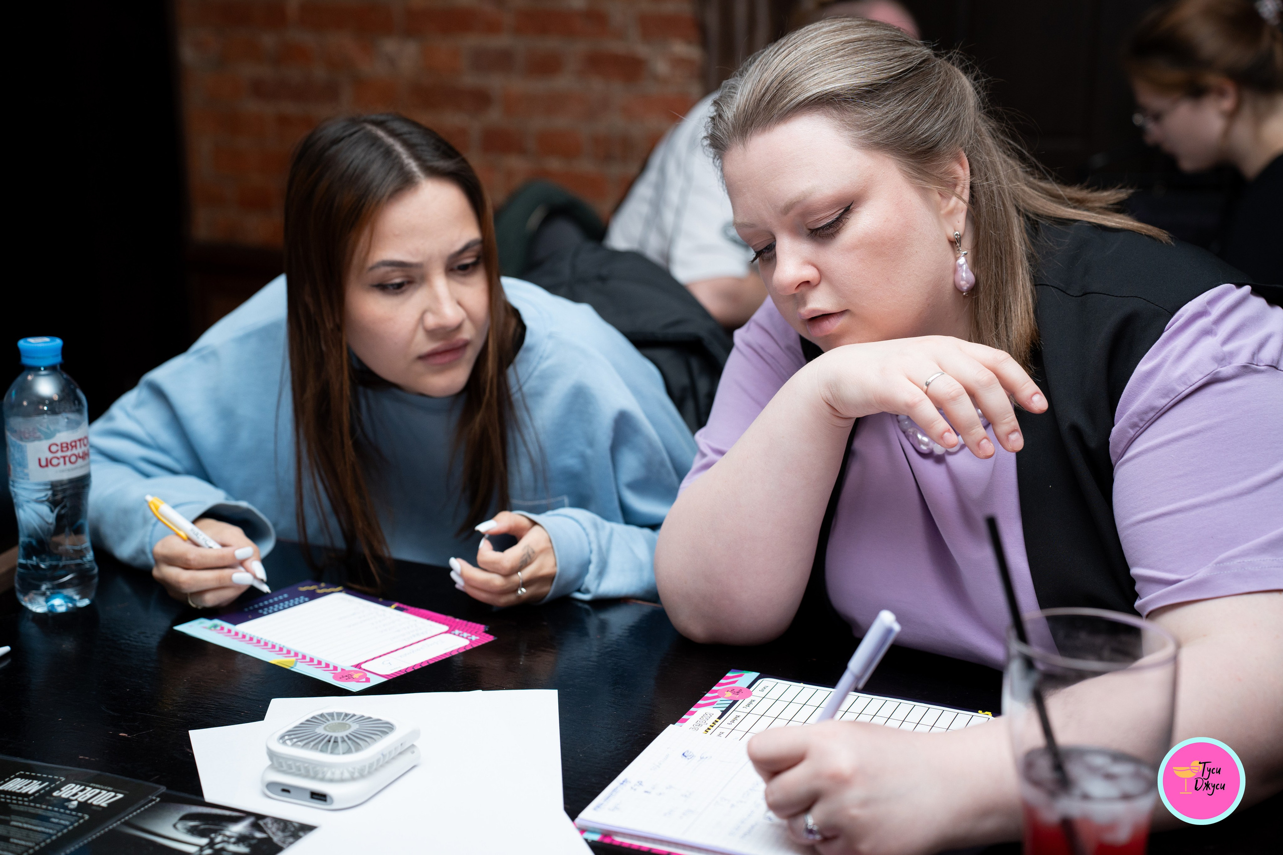 Туси Джуси Квиз. Креативный и коммерческий фотограф в Москве Алёна Куликова