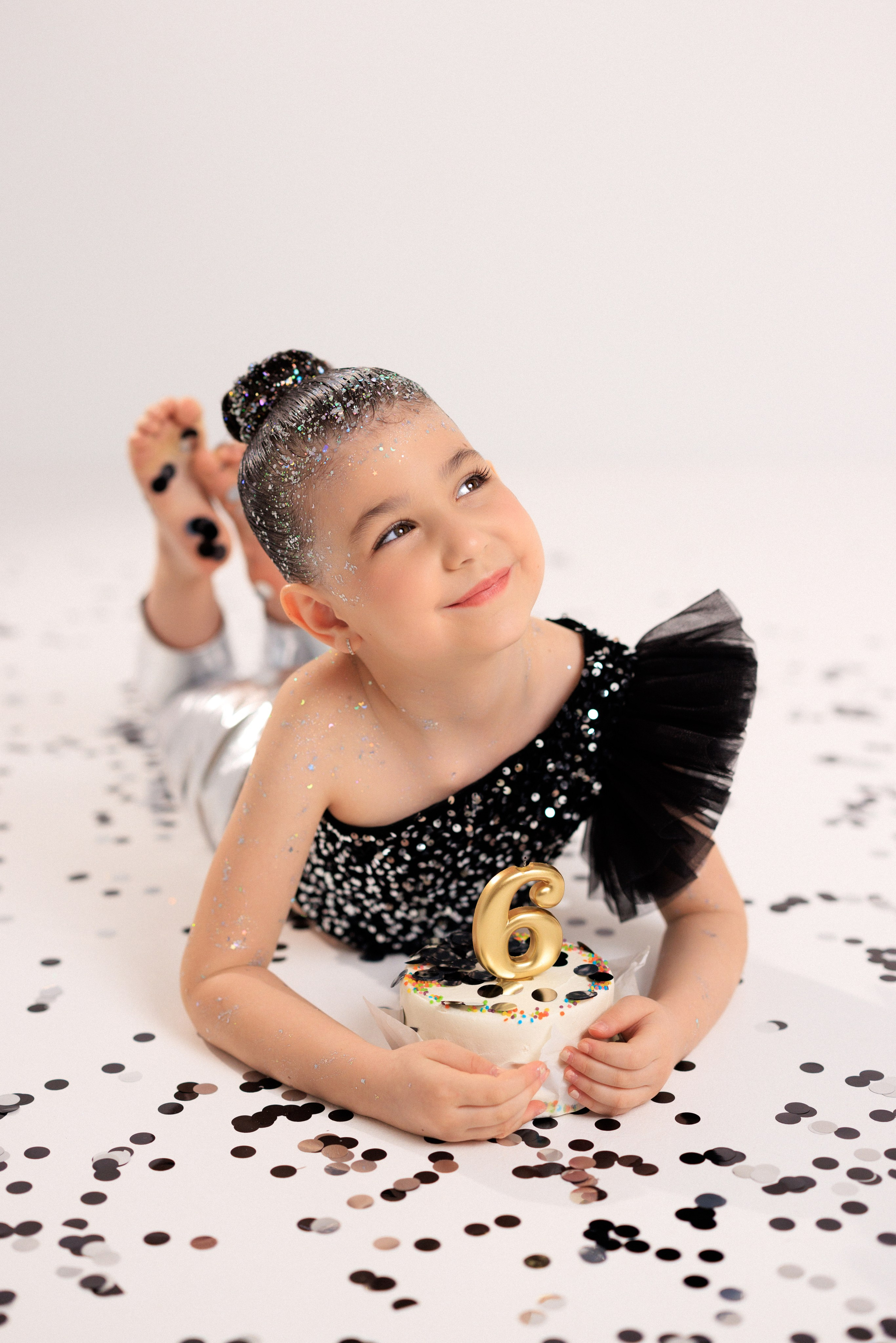 Фотосессия к Дню рождения девочки 6 лет. Семейный и детский фотограф в Краснодаре Анна Трашкова