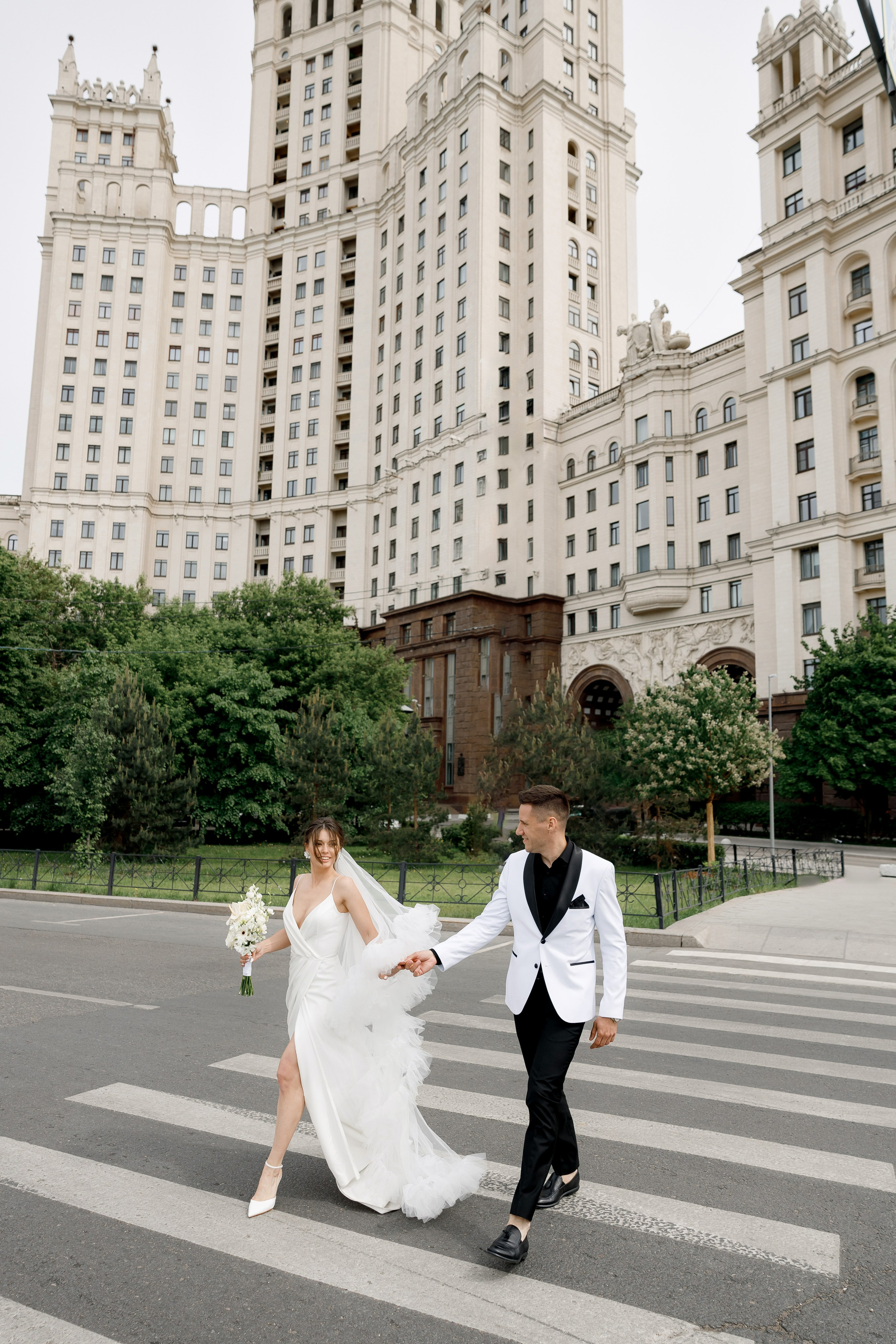 Свадьба в отеле Мовенпик и роспись в Регистрация брака в особняке «Роял». Свадебный фотограф в Москве и Санкт-Петербурге Денис Ходюков