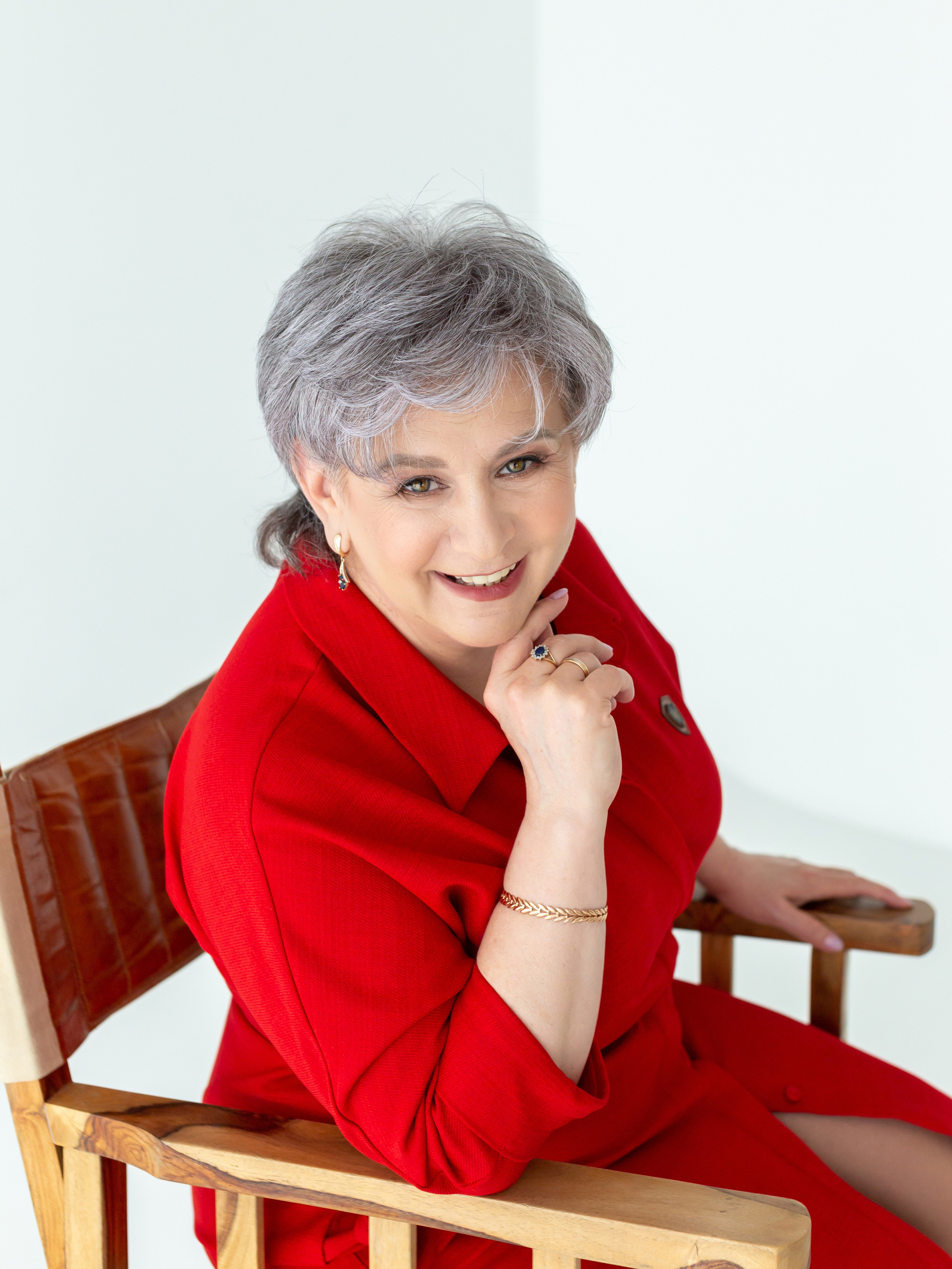 Надежда Рыжова, портретная и контент-съемка в Челябинске