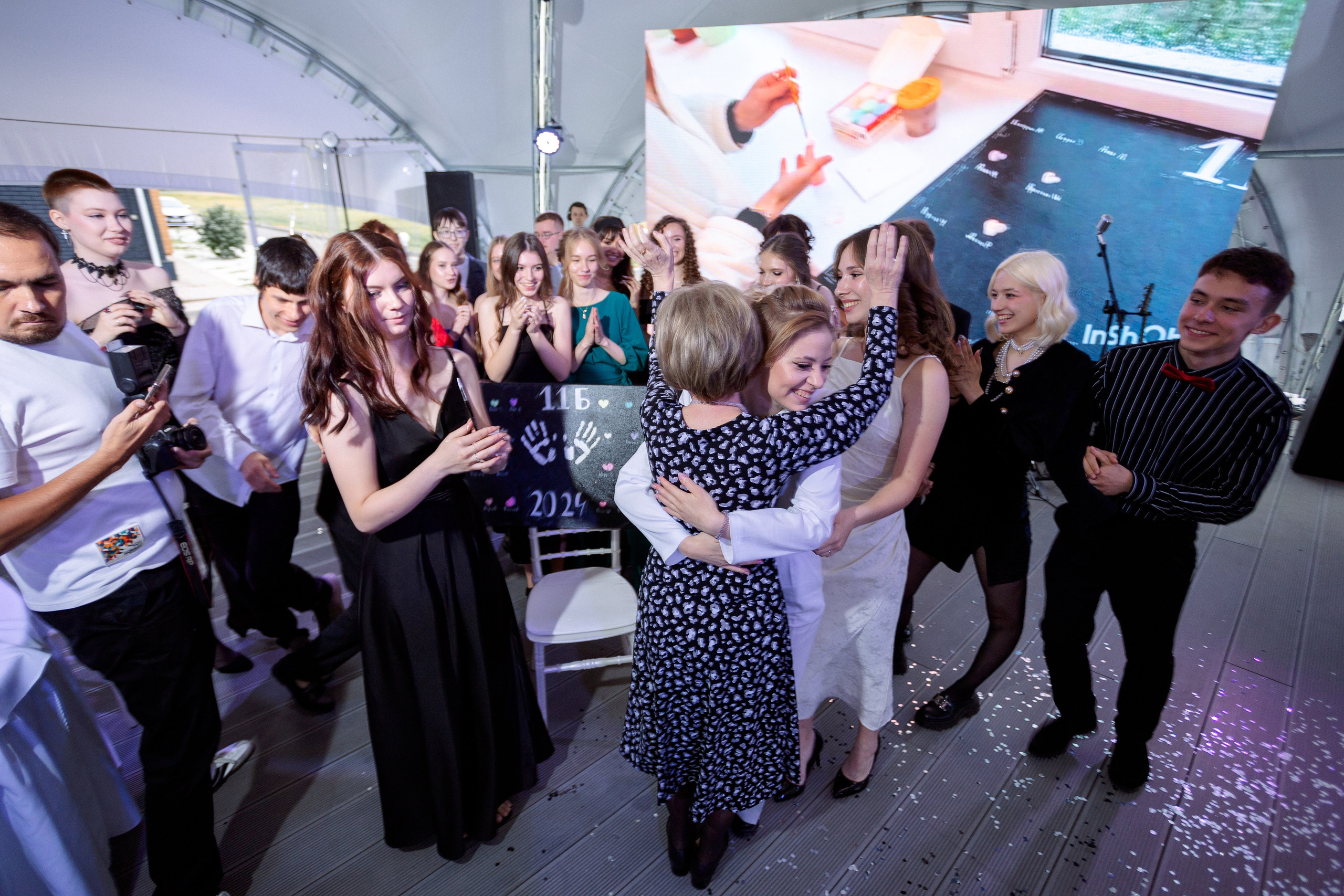 ВЫПУСКНОЙ: Волки-Липки. Все фото. Профессиональный фотограф в Ижевске Леша Петров