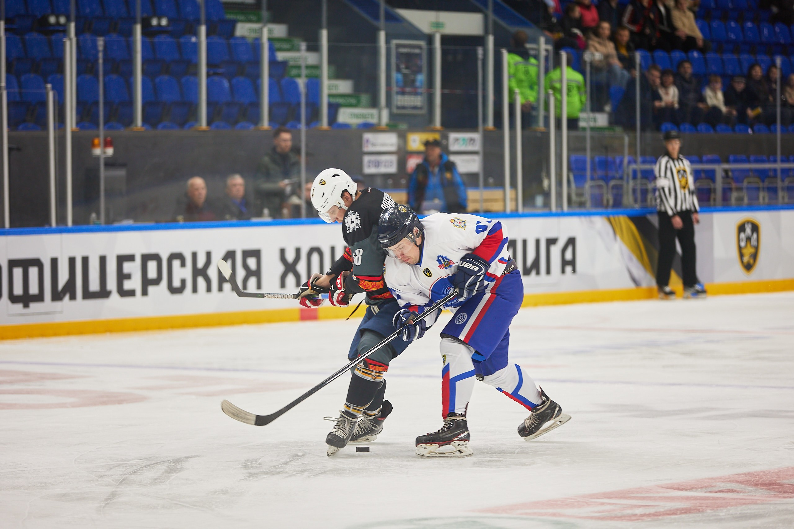 Репортаж. Офицерская хоккейная лига 2025 год. Спортивный фотограф Некрасов Денис
