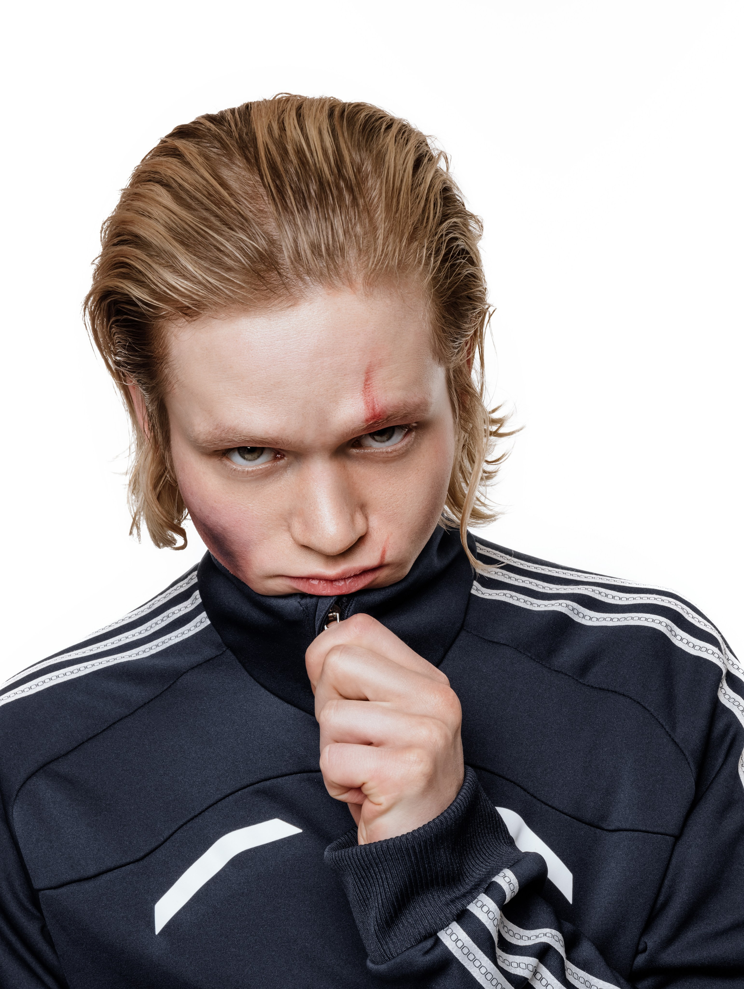 CULT OF HAIR by main stage. Фотограф для маркетплейсов в Москве Озерова Кристина