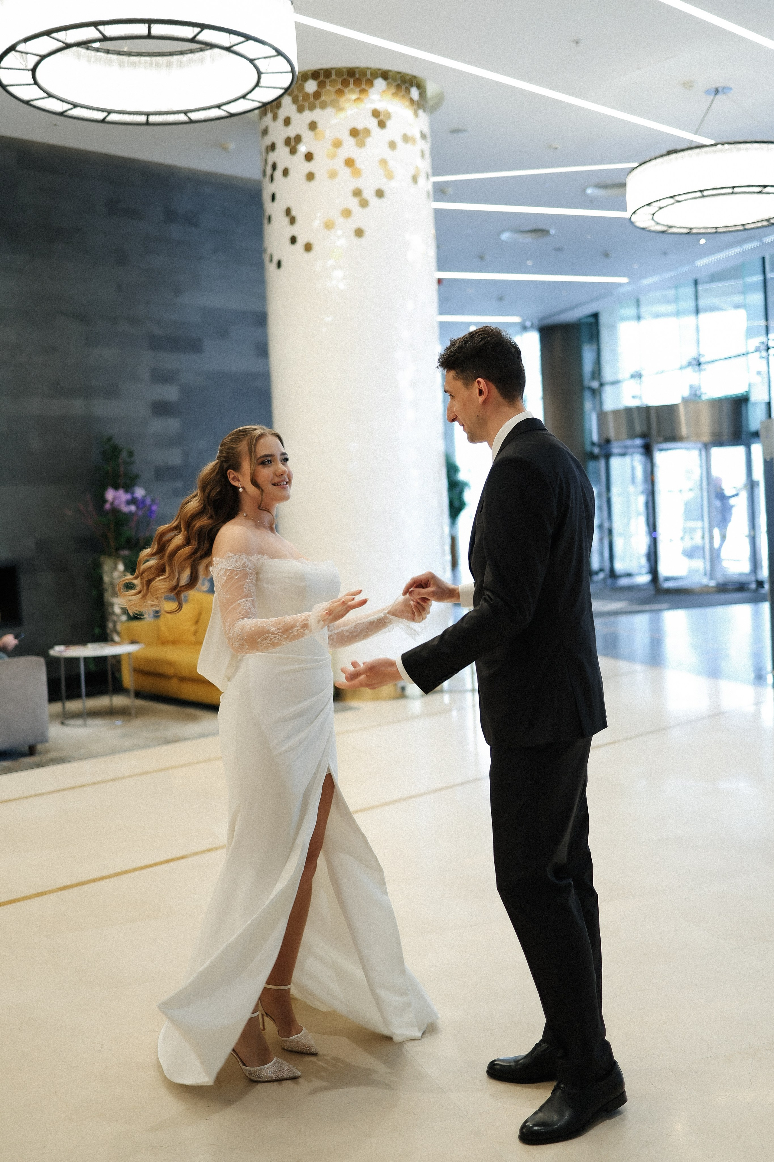 Свадебная фотосессия в отеле Radisson Blu Olympiyskiy