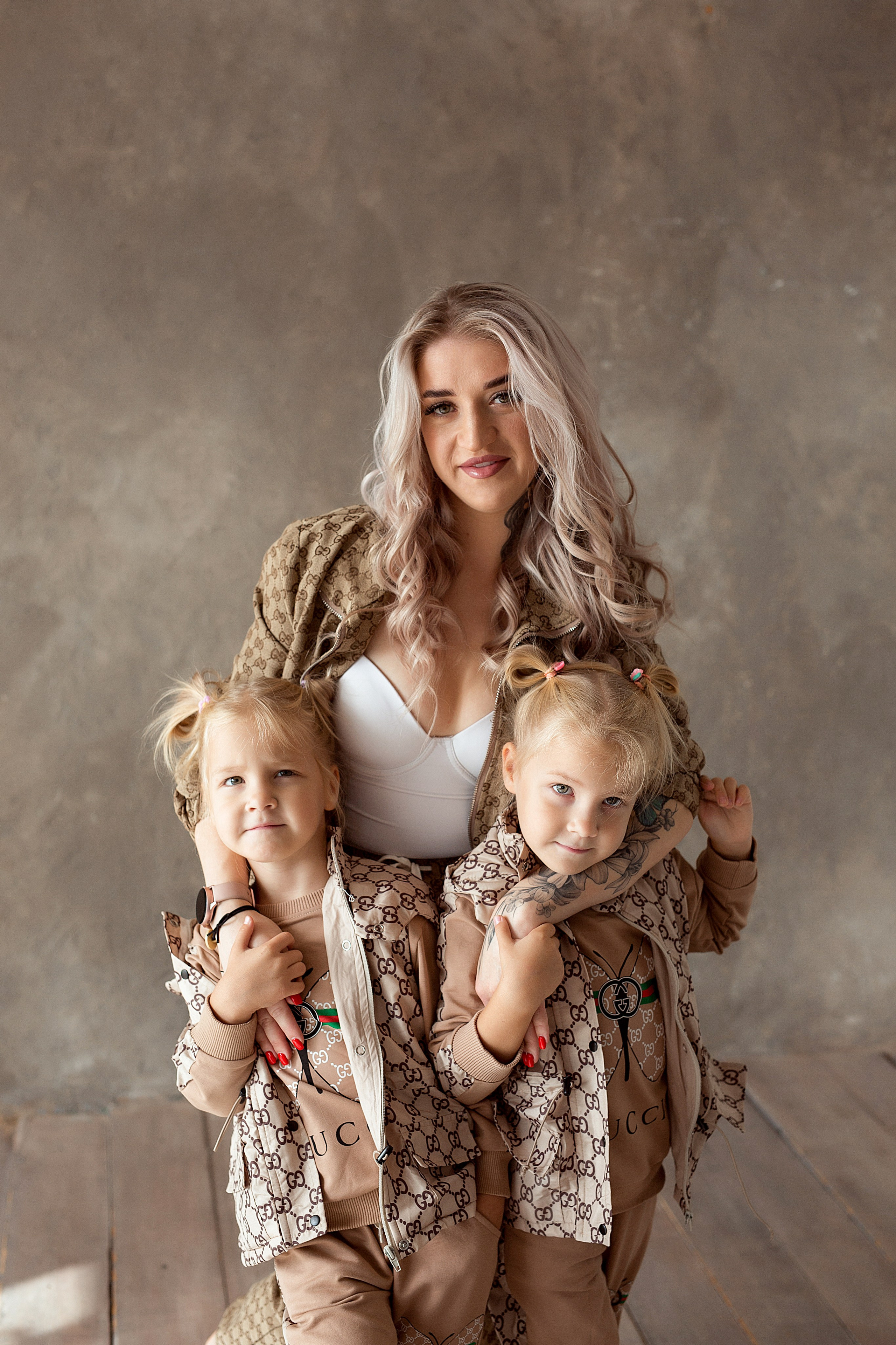 Анна с Евой и Ярой. Людмила Далидович топовый семейный фотограф Находка/Владивосток