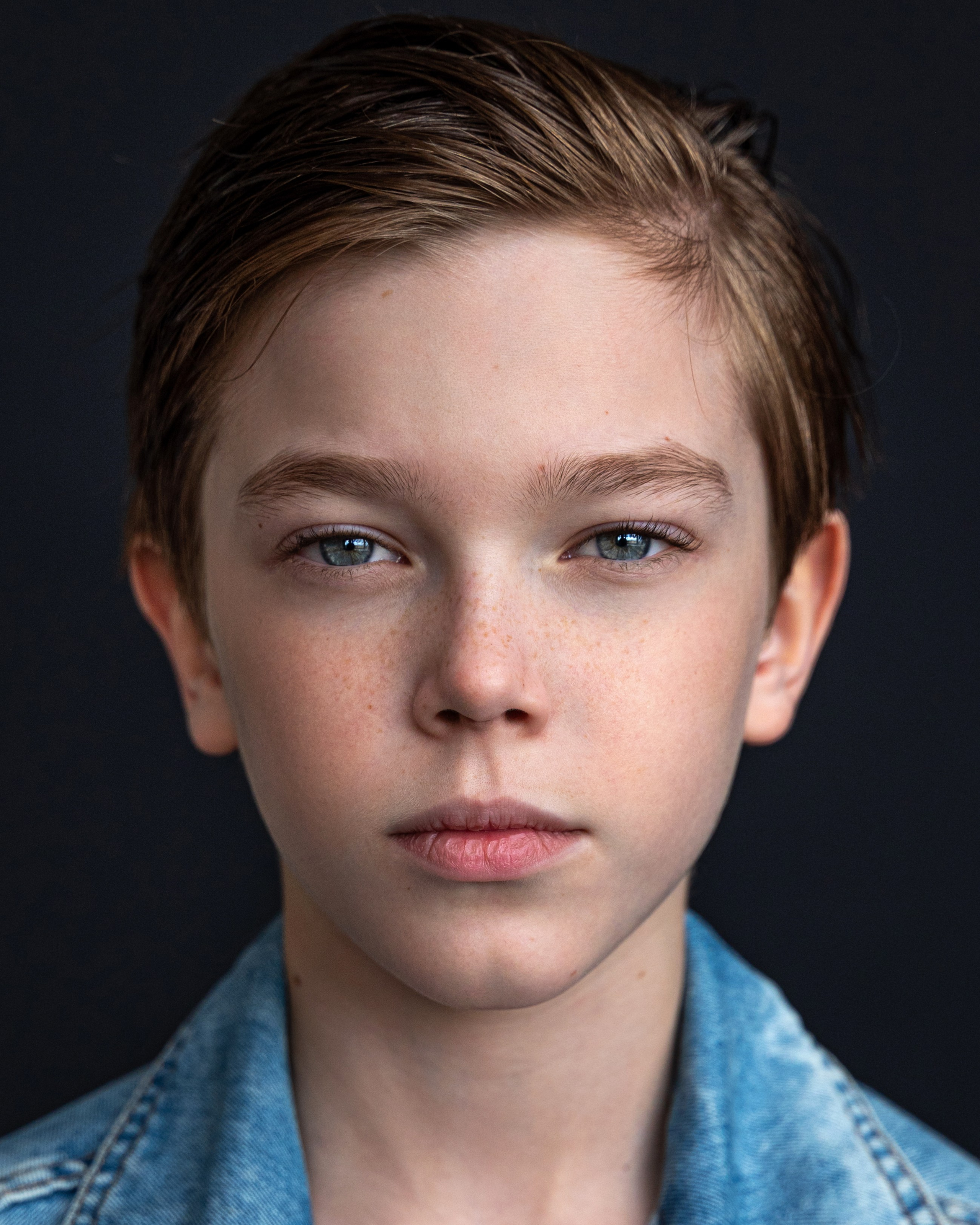 Fil. Фотограф Москва Виктория Вишневская актерское / модельное портфолио