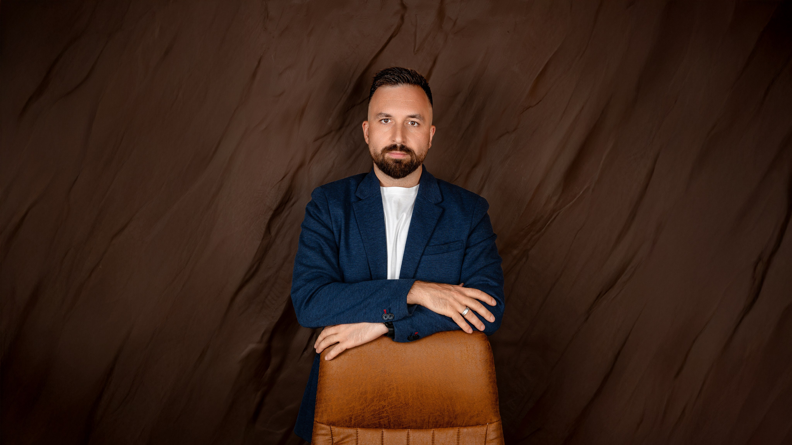 Студийный портрет. Экспресс-портрет, фото для сайтов и соцсетей