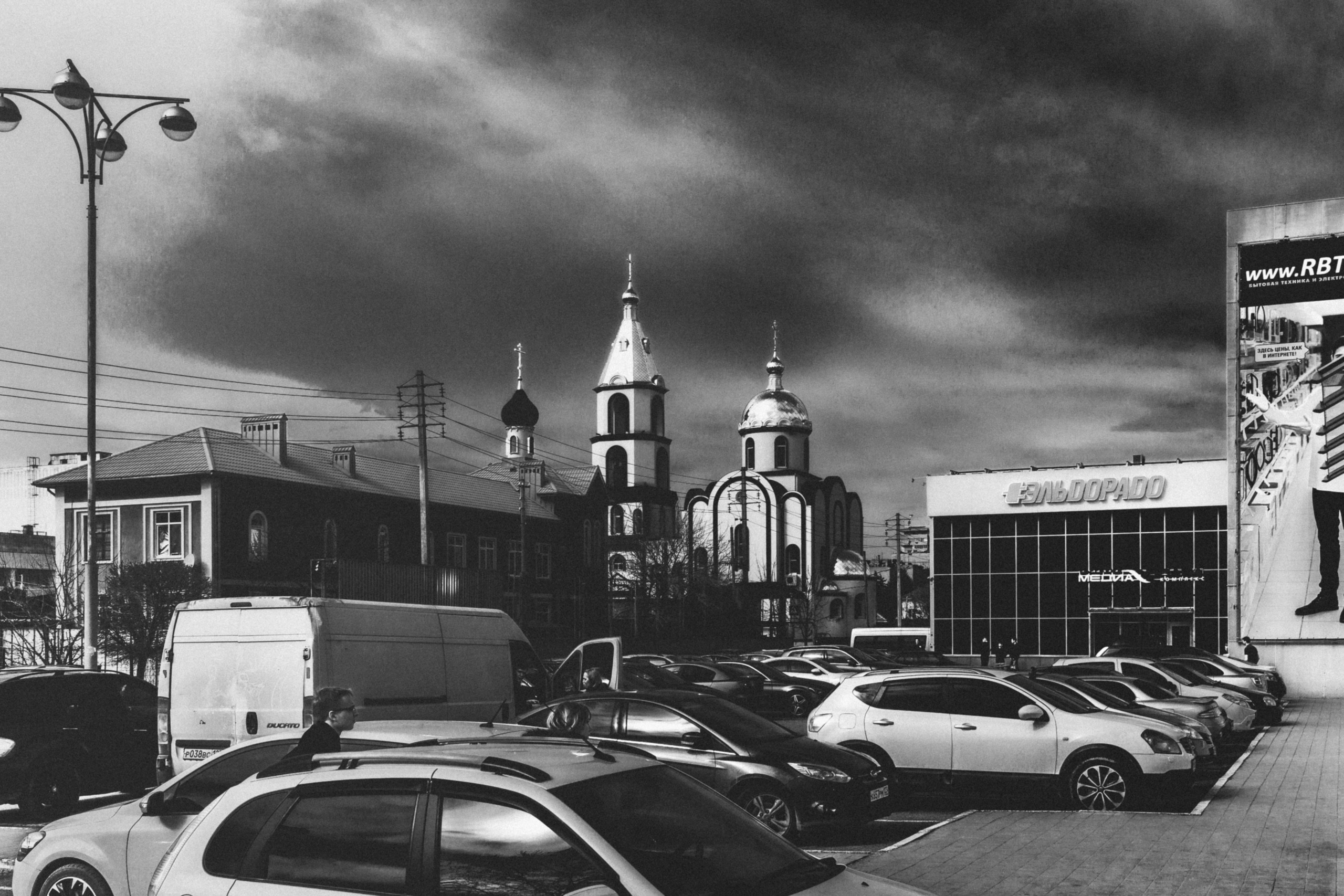 Чернобелый Краснодар начало 6 марта 2019. Бизнес, мужской фотограф в Краснодаре | Аксёнов Алексей Владимирович