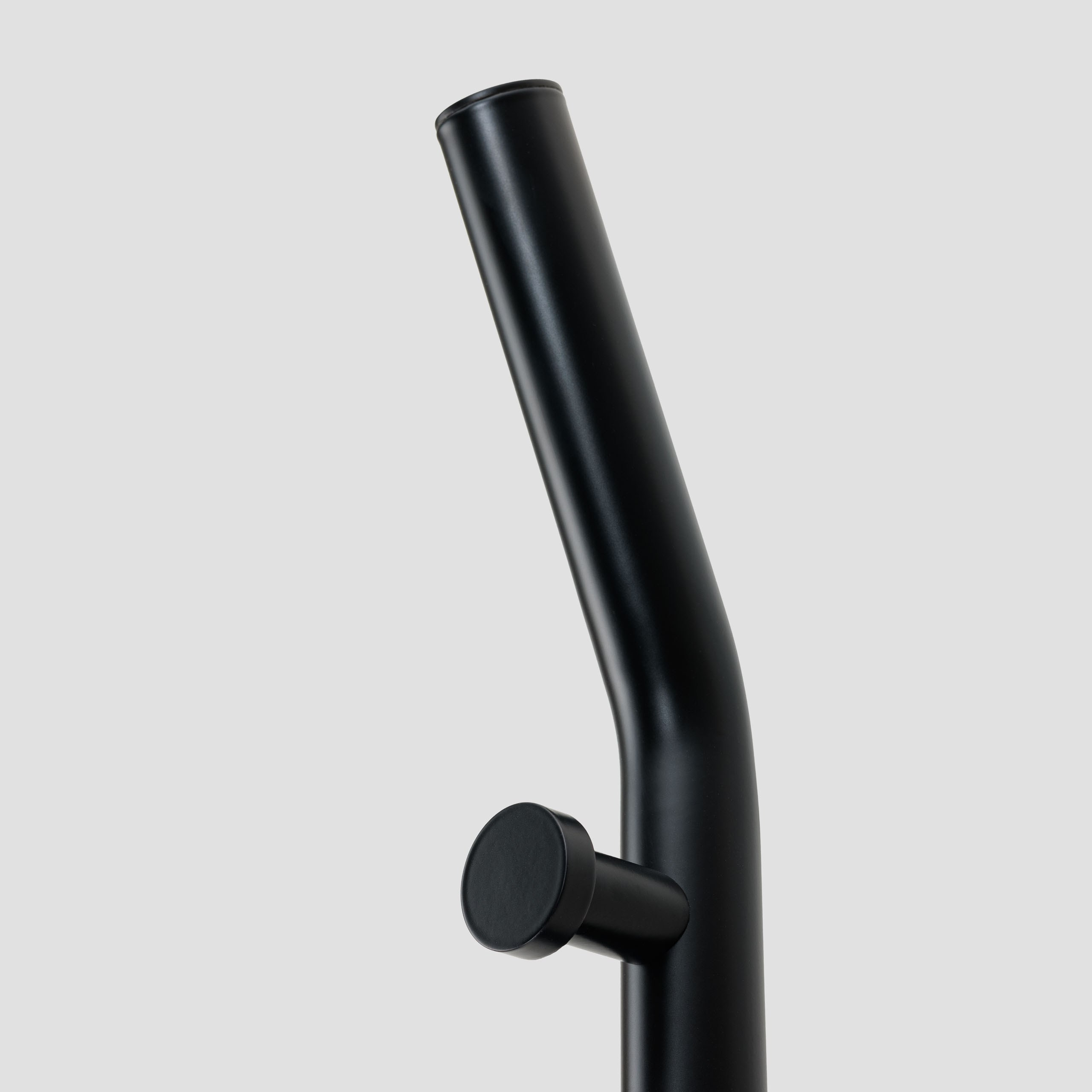 Предметные фотографии полотенцесушителей