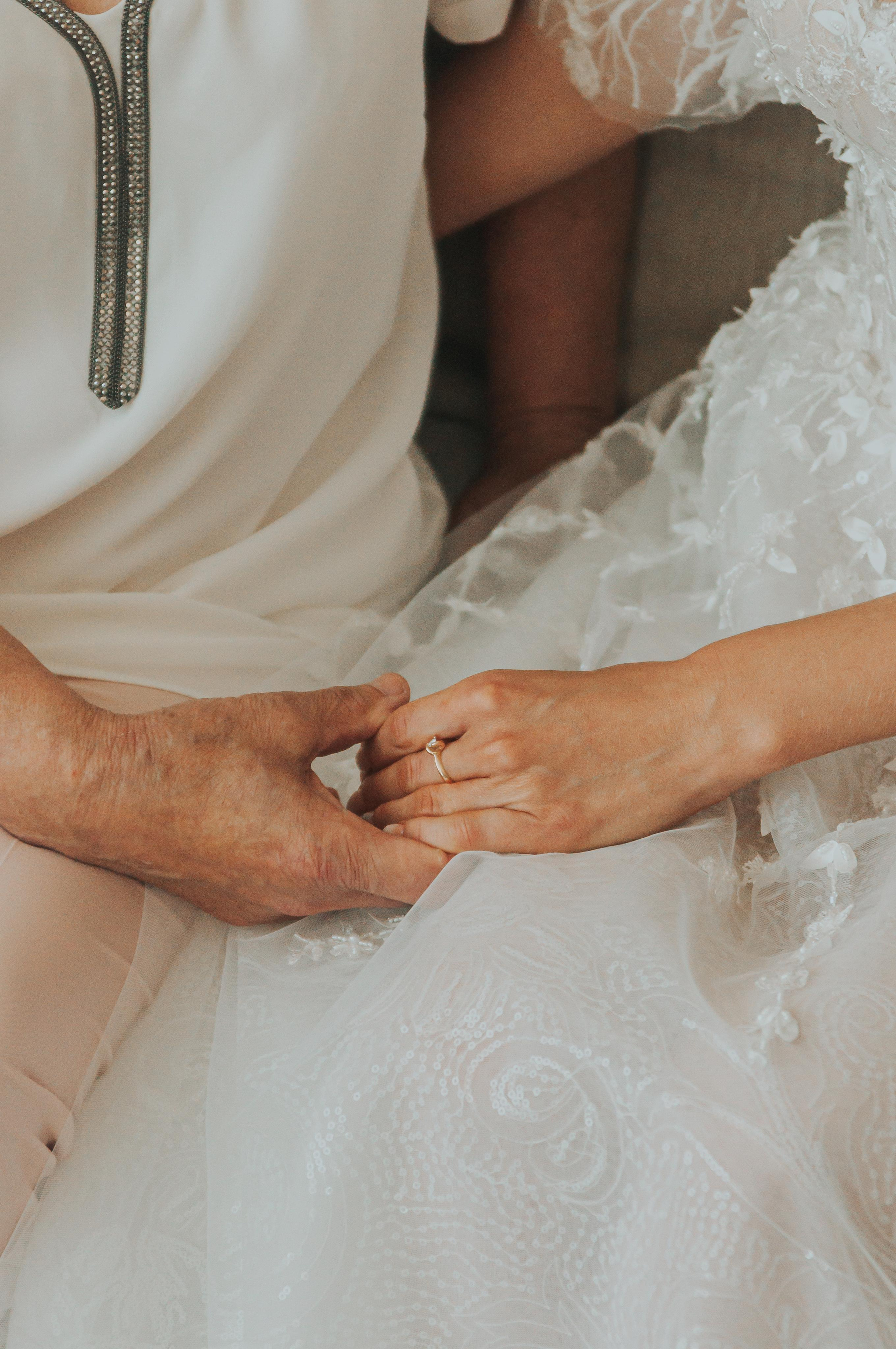 Свадебная прогулка Андрея и Екатерины. Фотограф в Сочи и Абхазии | Фототуры | September Air