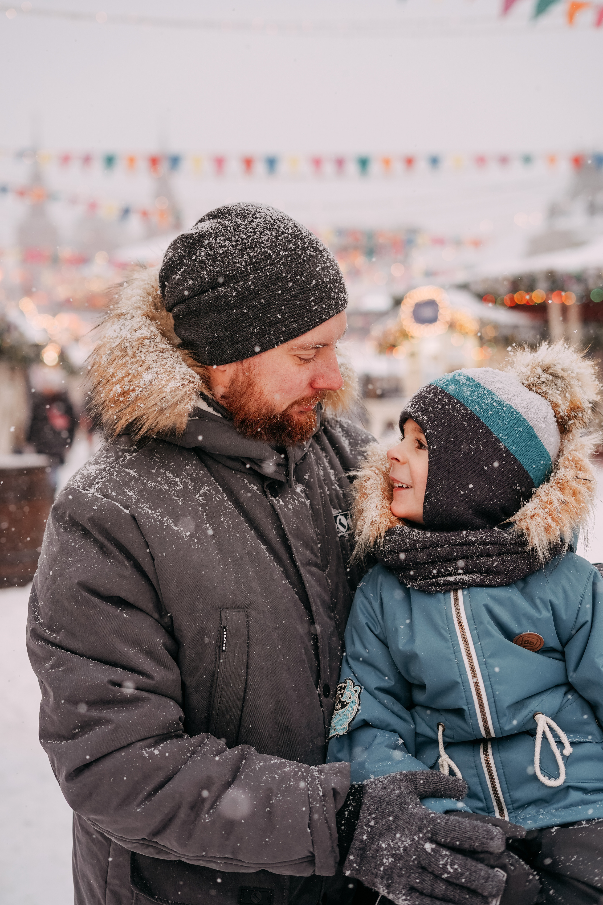 Фотосессия на Красной Площади. Алина, Саша и Сева. Фотограф в Сочи и Абхазии | Фототуры | September Air
