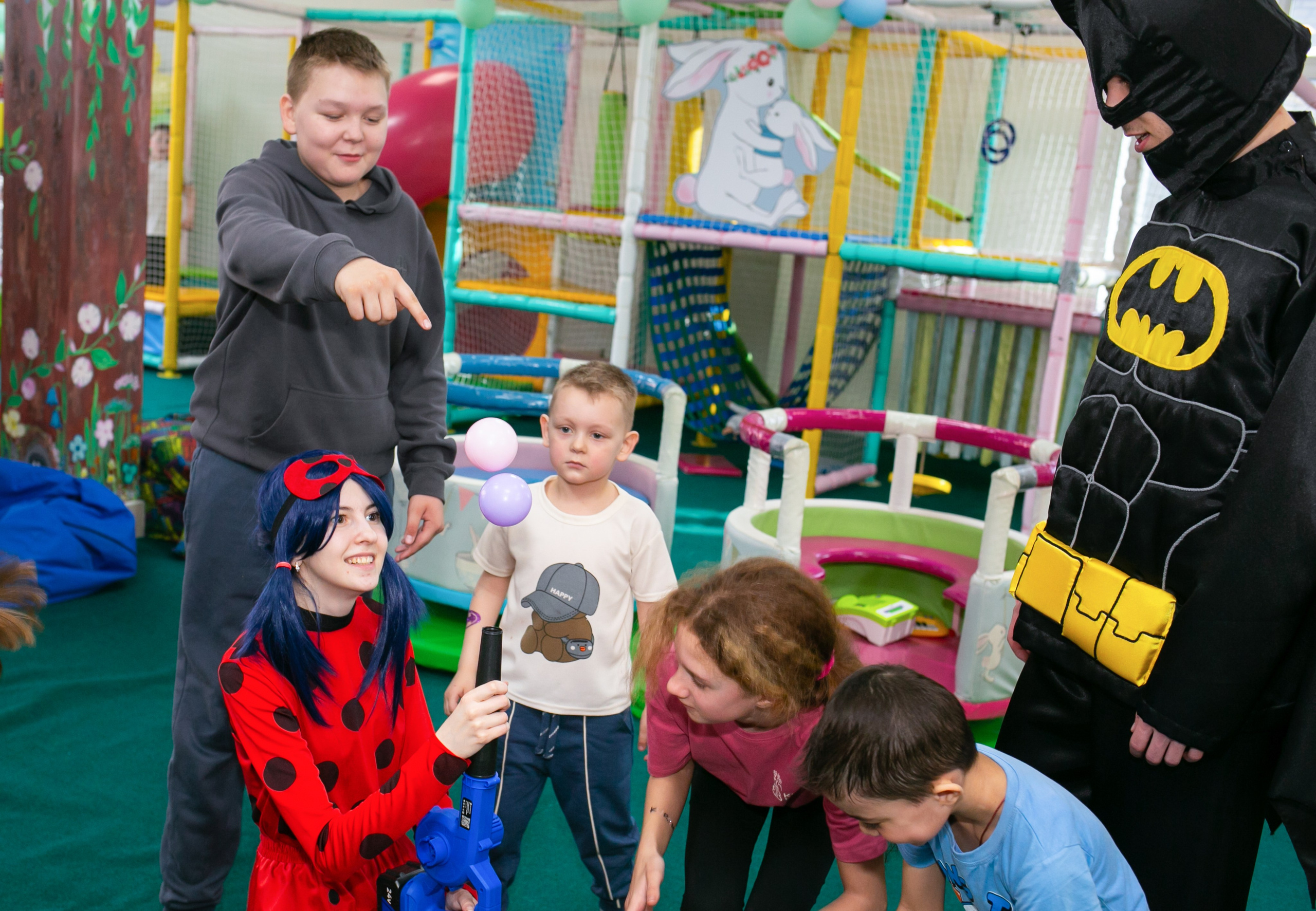 Леди Баг и Бэтмен. Фотограф новорожденных и семейный фотограф НСО г. Бердск Марина Львова