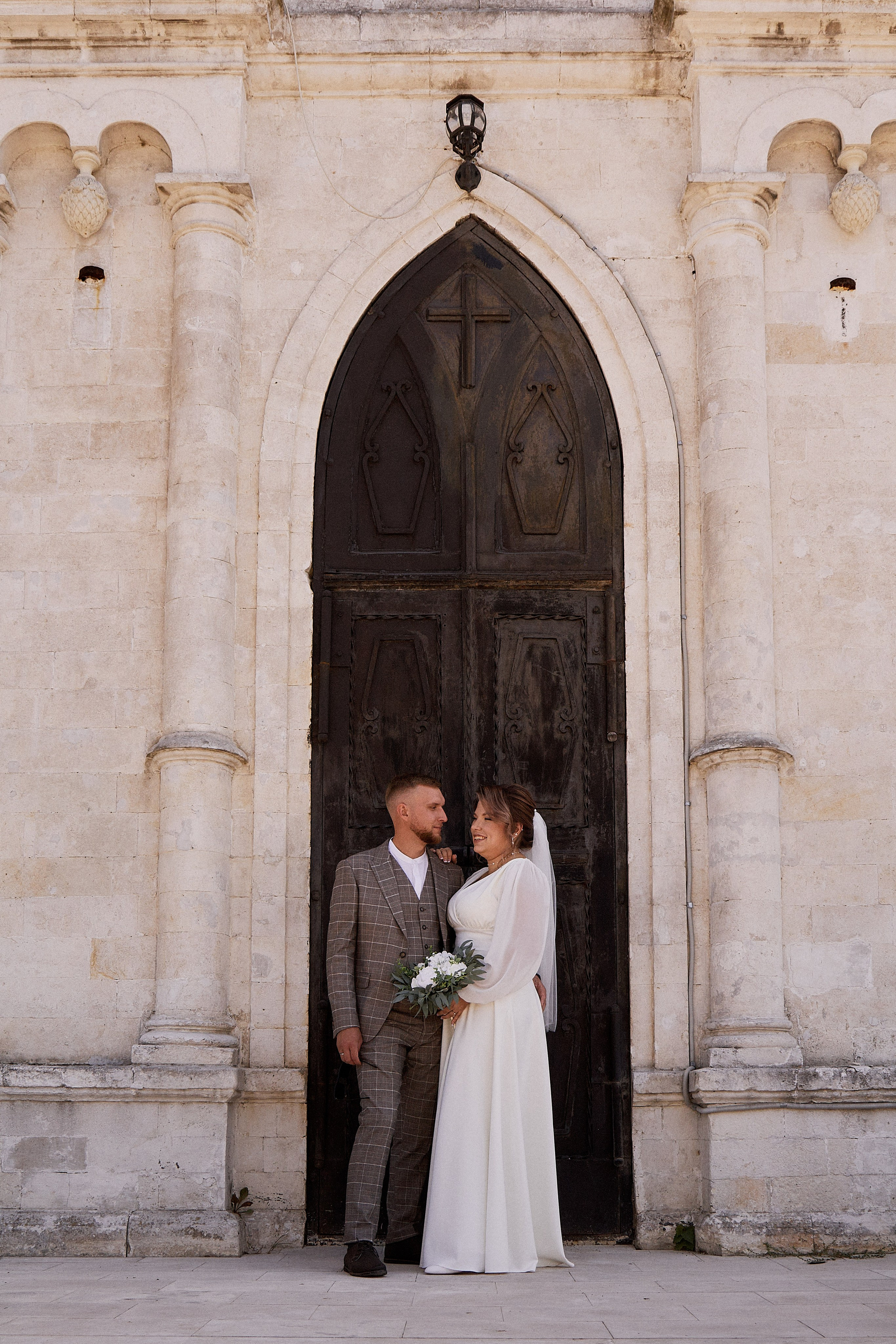 Алевтина и Дмитрий. Владимирский храм. Фотограф лавстори Москва/МО Приятелева Ангелина