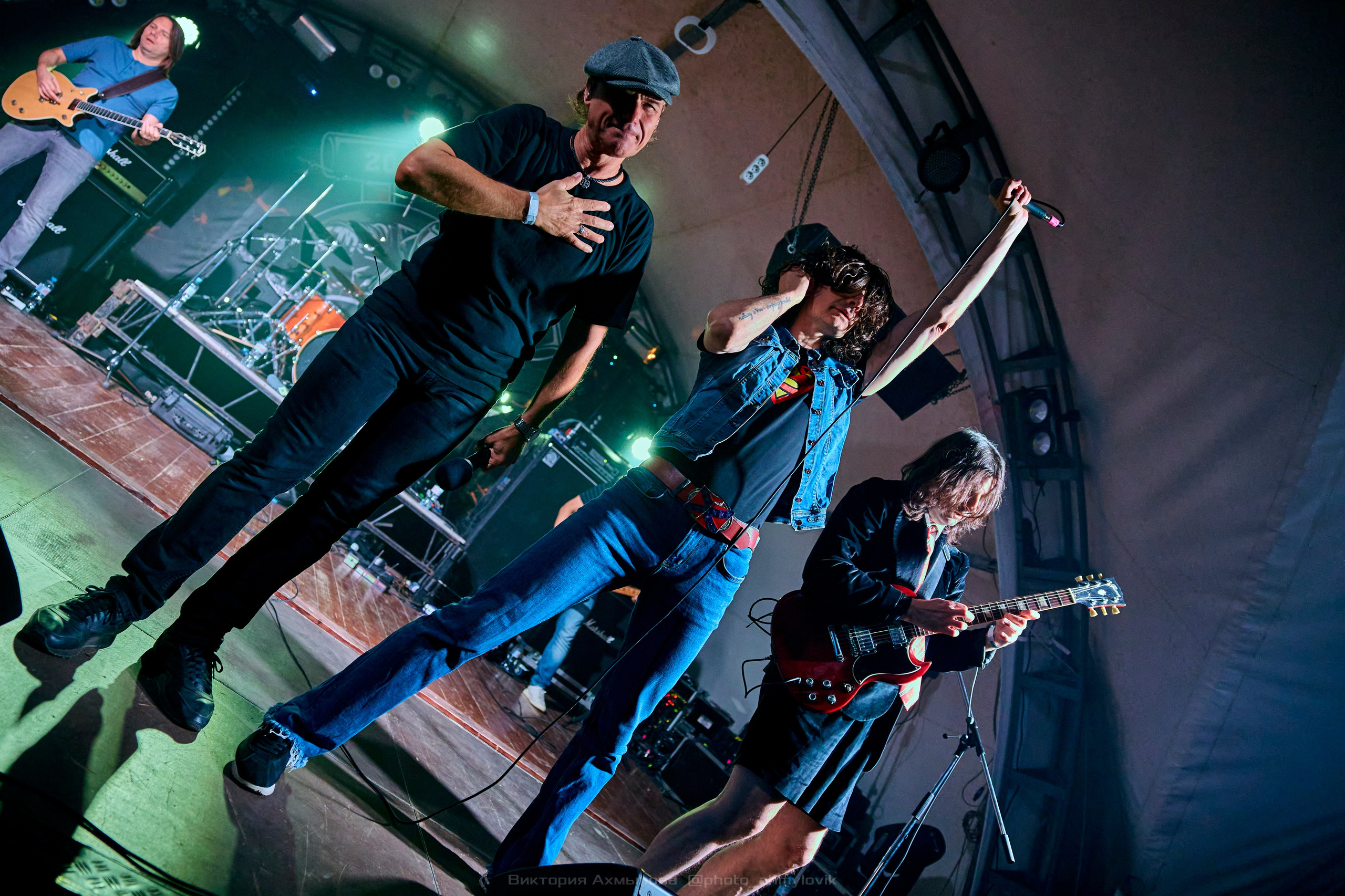 13.09.2025 EASY DIZZY AC/DC Show на Bike Party ОТРЫВ. Виктория Ахмылова. Фотограф в Москве