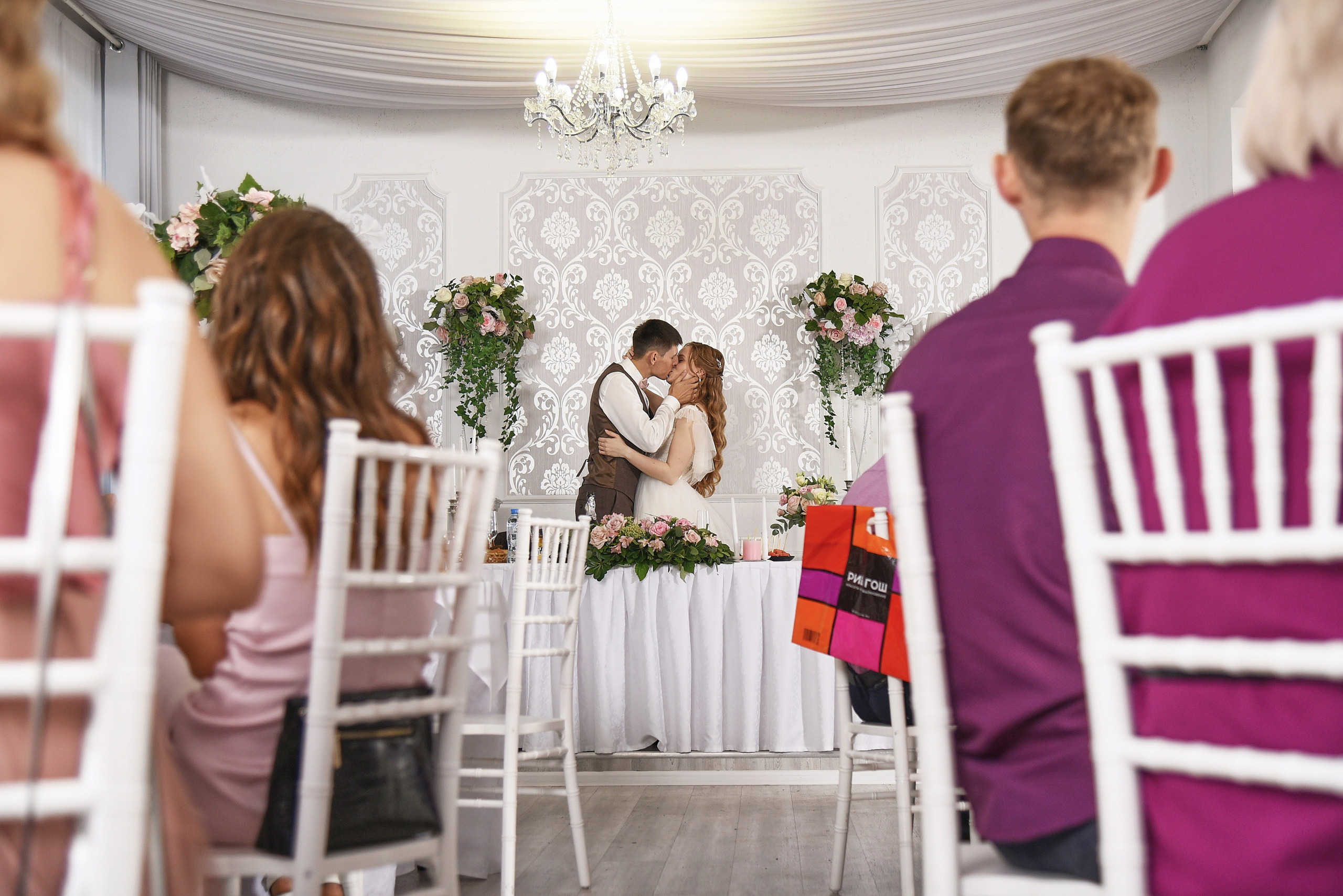 Ваш фотограф на свадьбу в Барнауле. Фотограф Опыт Качество Скорость Горный Алтай Барнаул