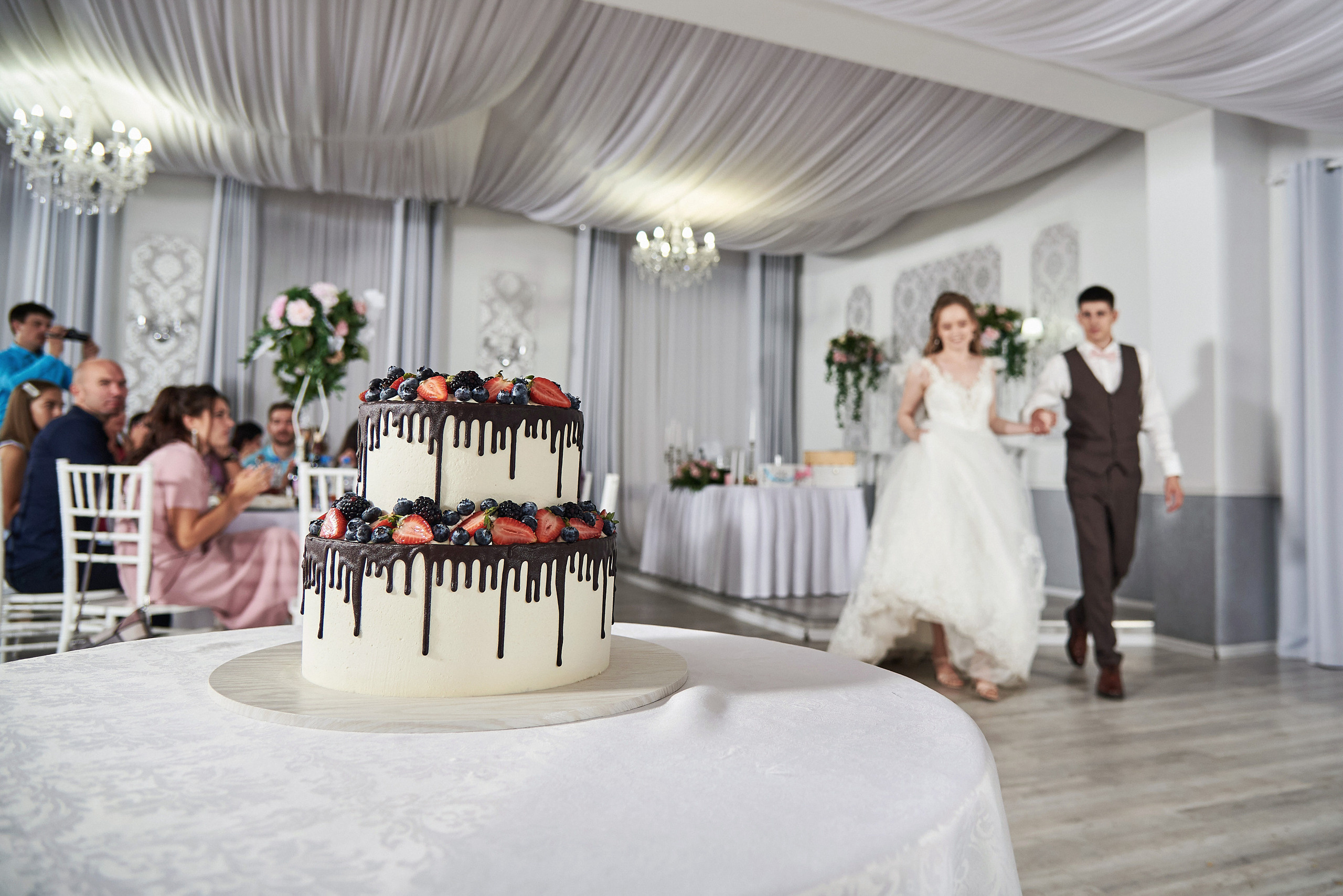 Ваш фотограф на свадьбу в Барнауле. Фотограф Опыт Качество Скорость Горный Алтай Барнаул