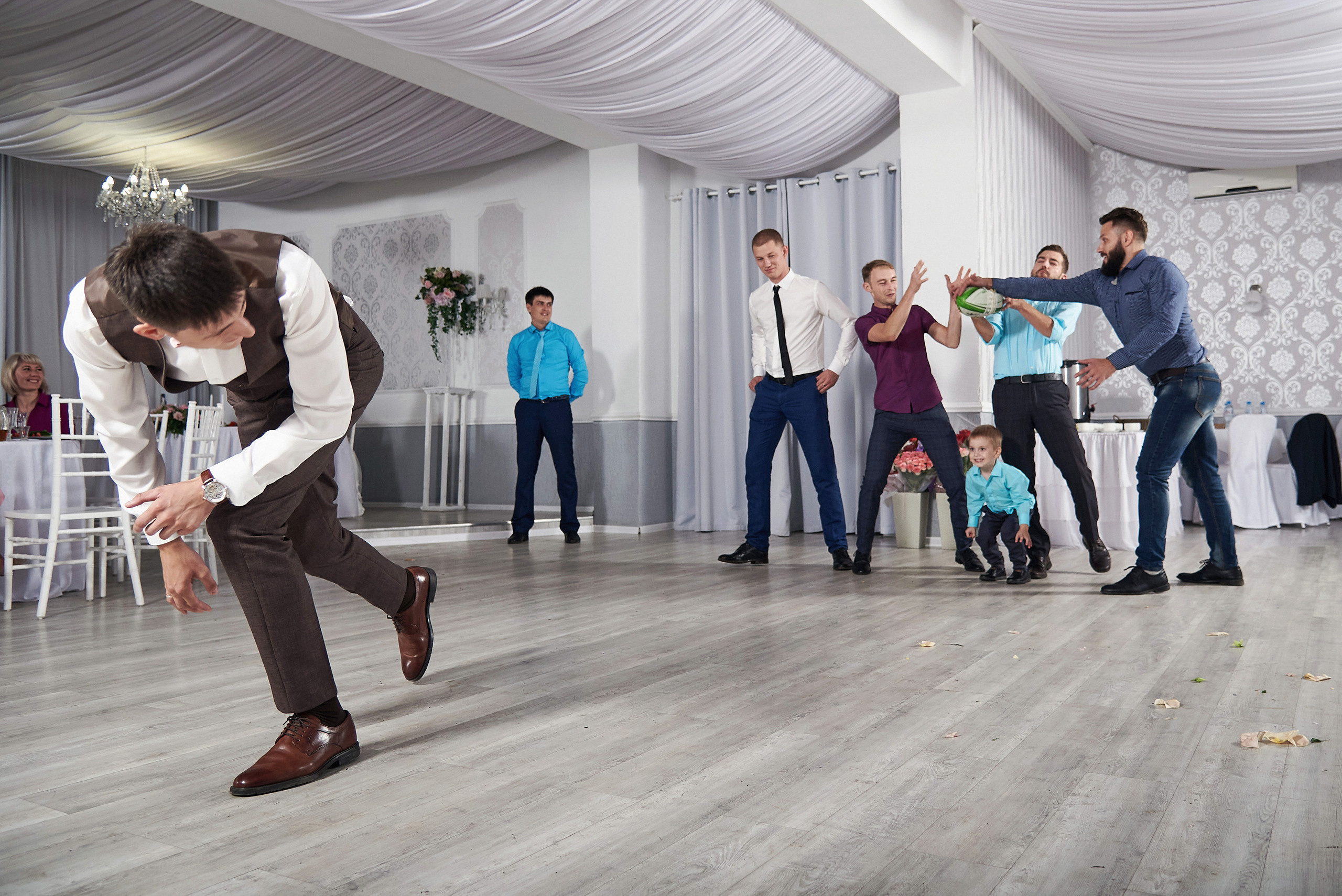 Ваш фотограф на свадьбу в Барнауле. Фотограф Опыт Качество Скорость Горный Алтай Барнаул