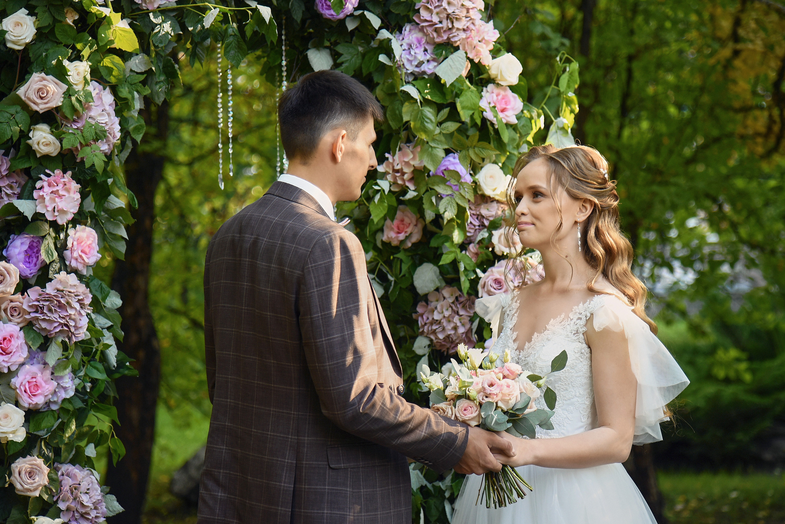 Ваш фотограф на свадьбу в Барнауле. Фотограф Опыт Качество Скорость Горный Алтай Барнаул