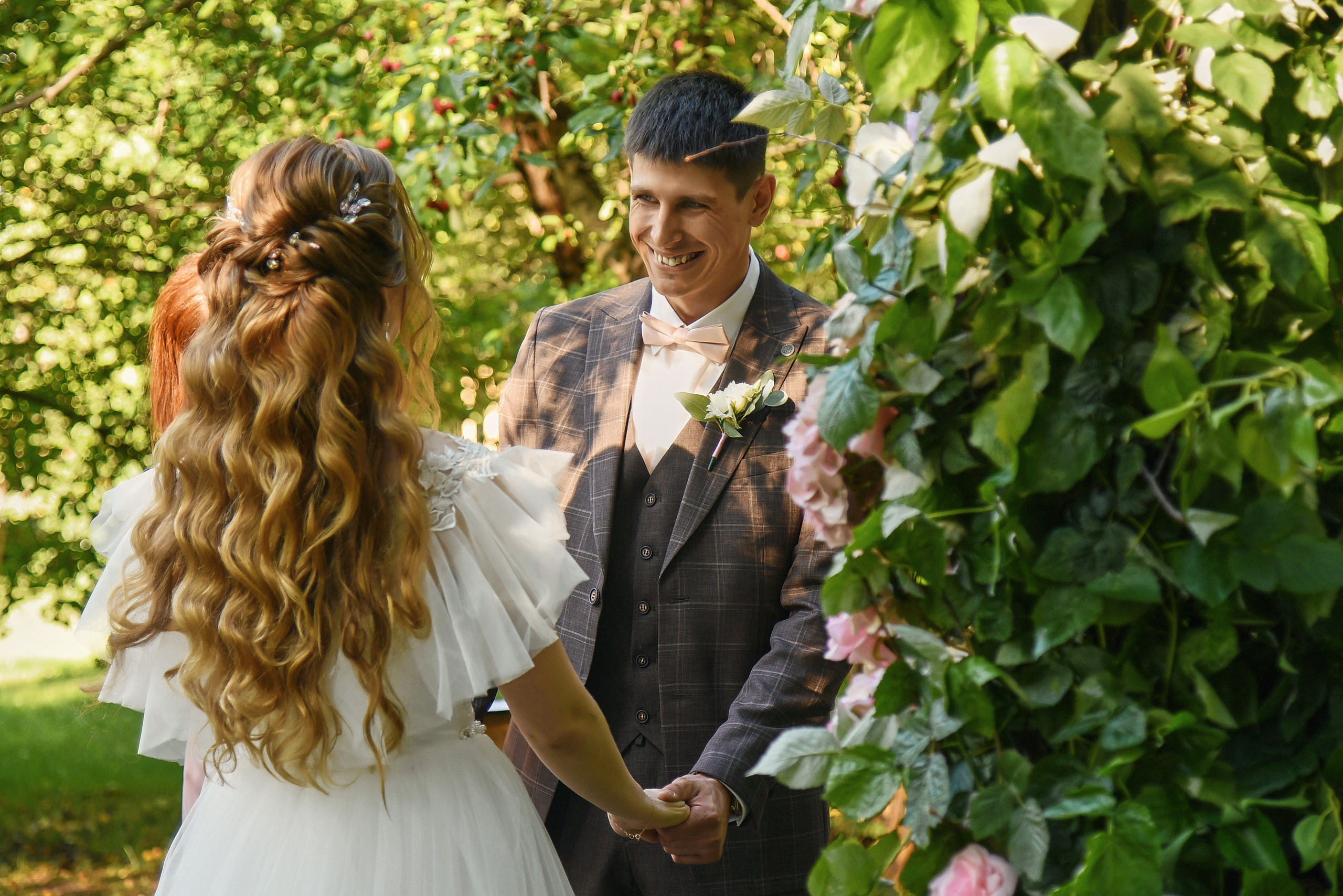 Ваш фотограф на свадьбу в Барнауле. Фотограф Опыт Качество Скорость Горный Алтай Барнаул