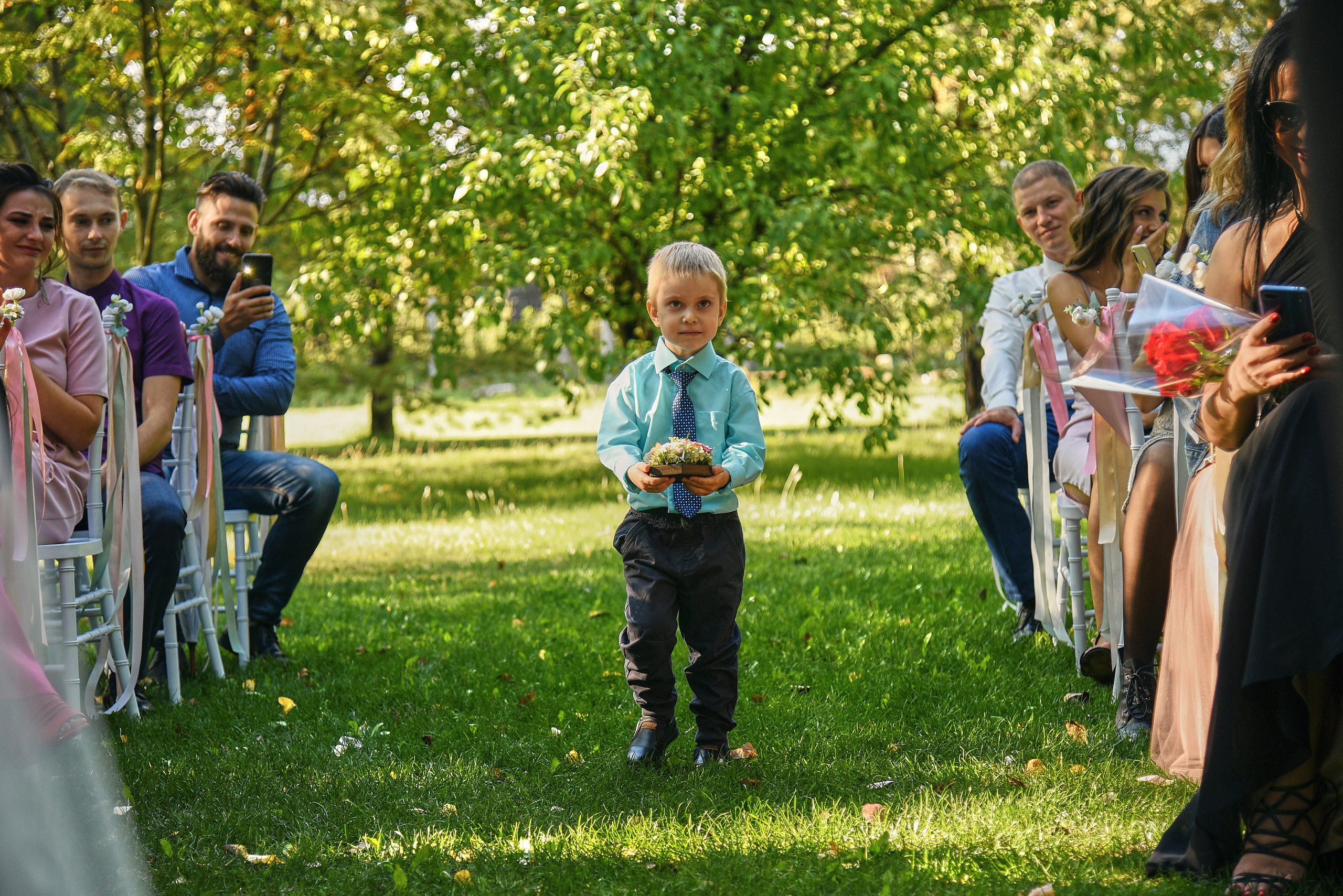 Ваш фотограф на свадьбу в Барнауле. Фотограф Опыт Качество Скорость Горный Алтай Барнаул