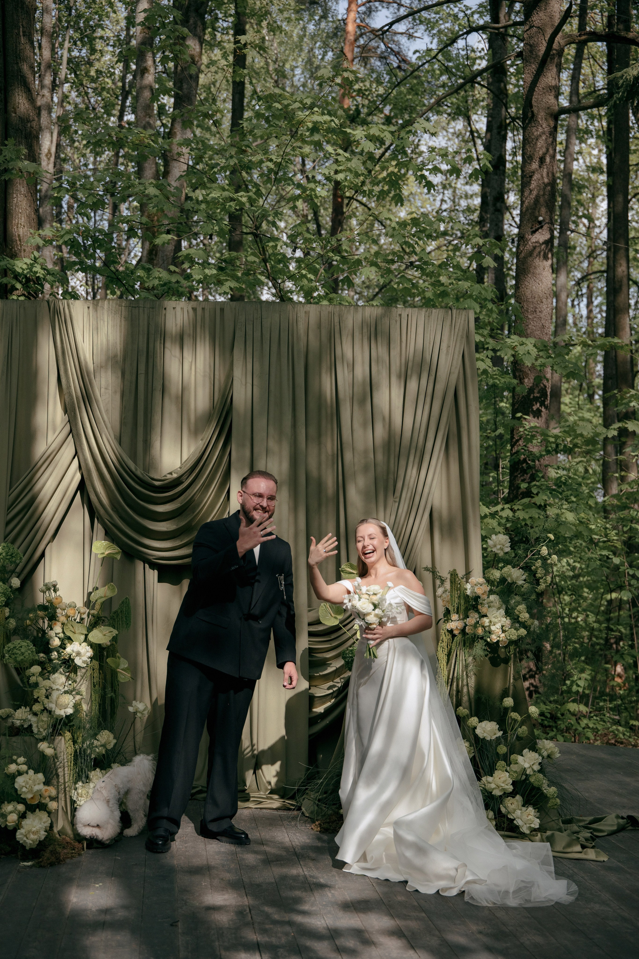 ЛЕС Event House выездная регистрация и свадебный банкет на площадке ЛЕС. Свадебный фотограф Москва