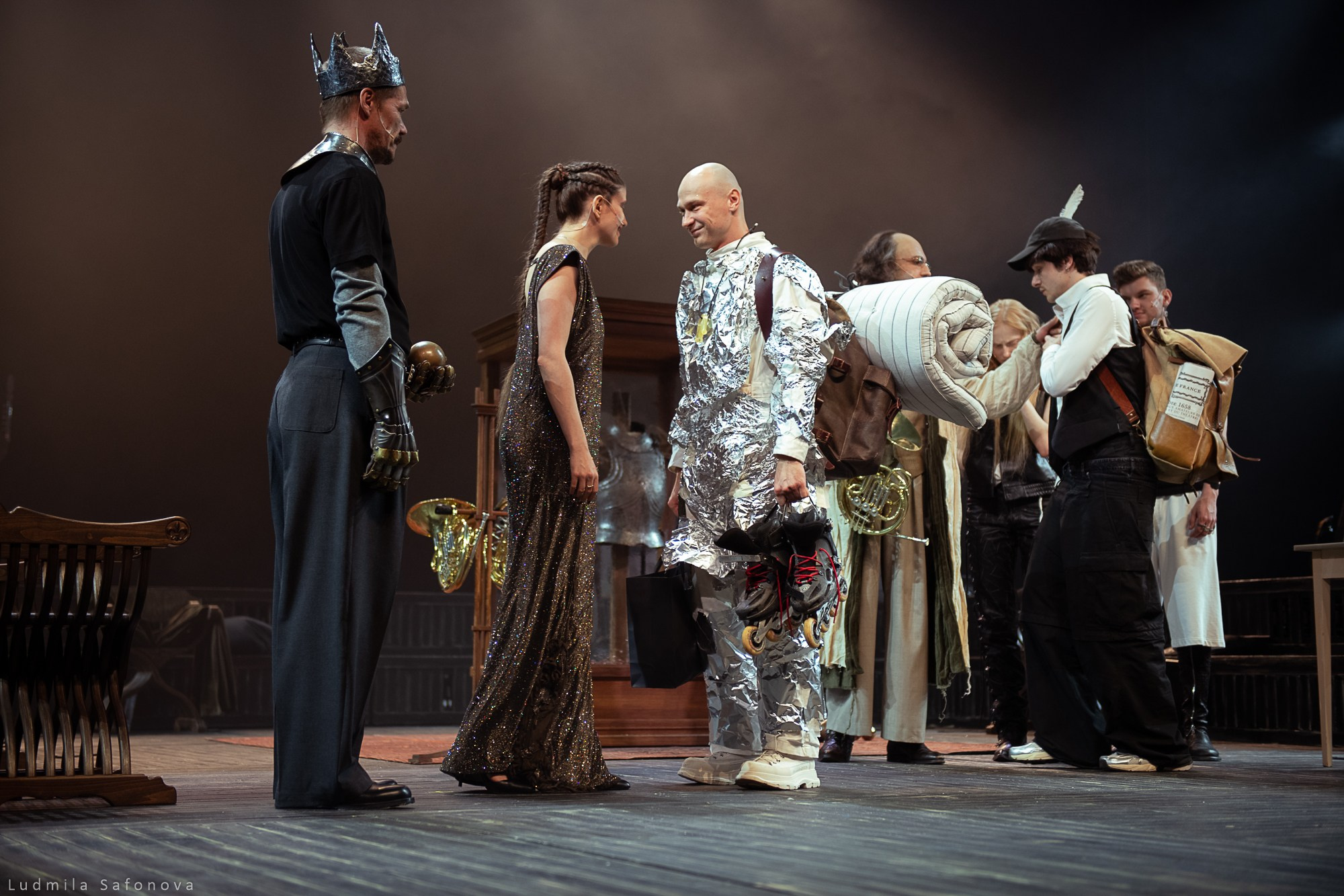 Гамлет. Режиссёр Андрей Гончаров. Гамлет Юра Борисов. Lucytheatre