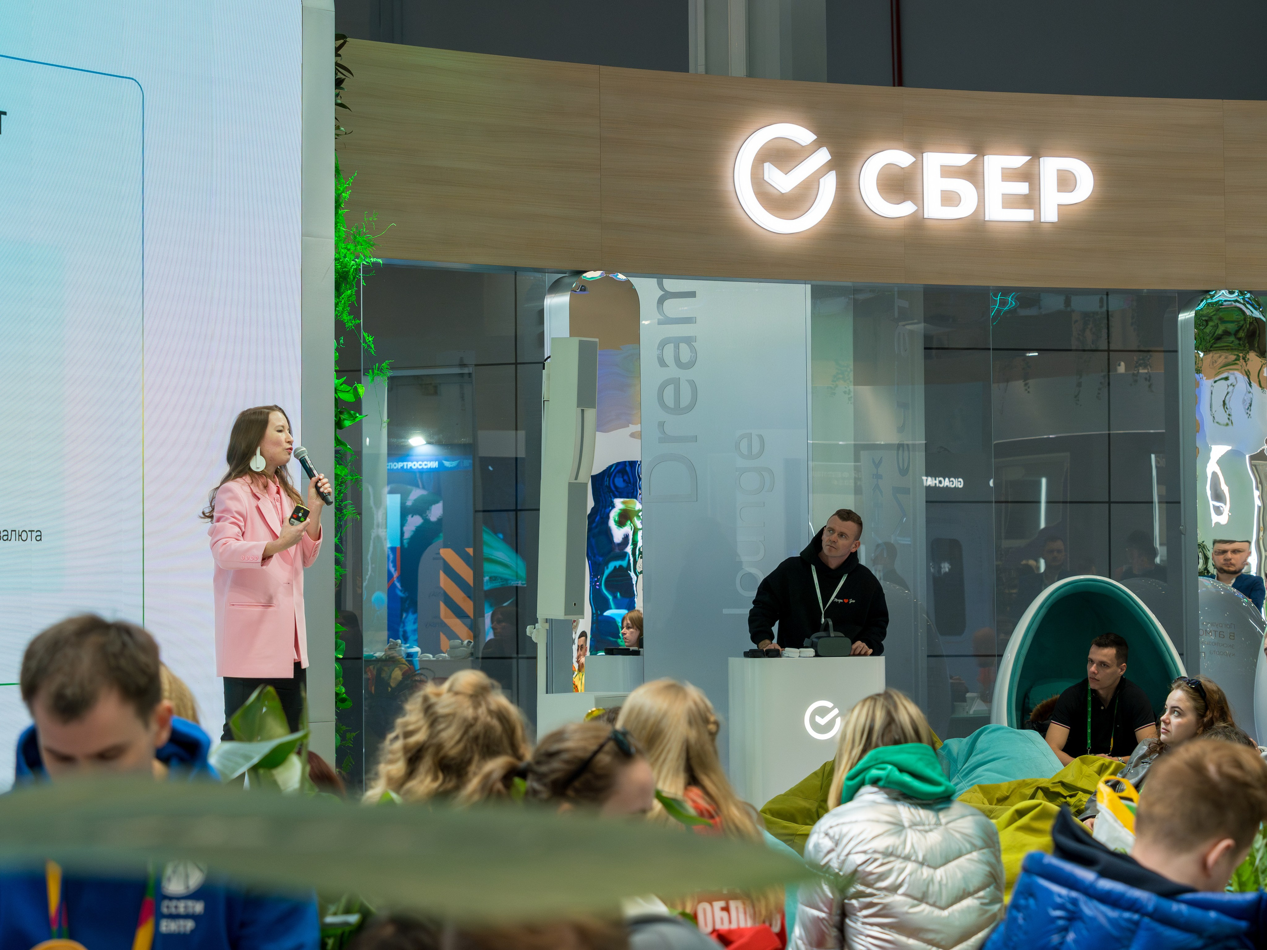 Фотоотчет для партнерской интеграции Сбербанк на ВМФ в Сириус 2024. Репортажный фотограф в Красной Поляне и Сочи Павлюченко Екатерина