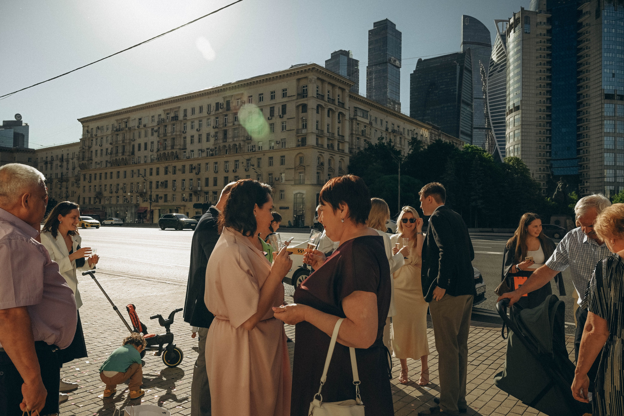 Настя и Роман.Прогулка Загс + репортаж с гостями. Семейный фотограф Москва-Воронеж Ирина Вронская