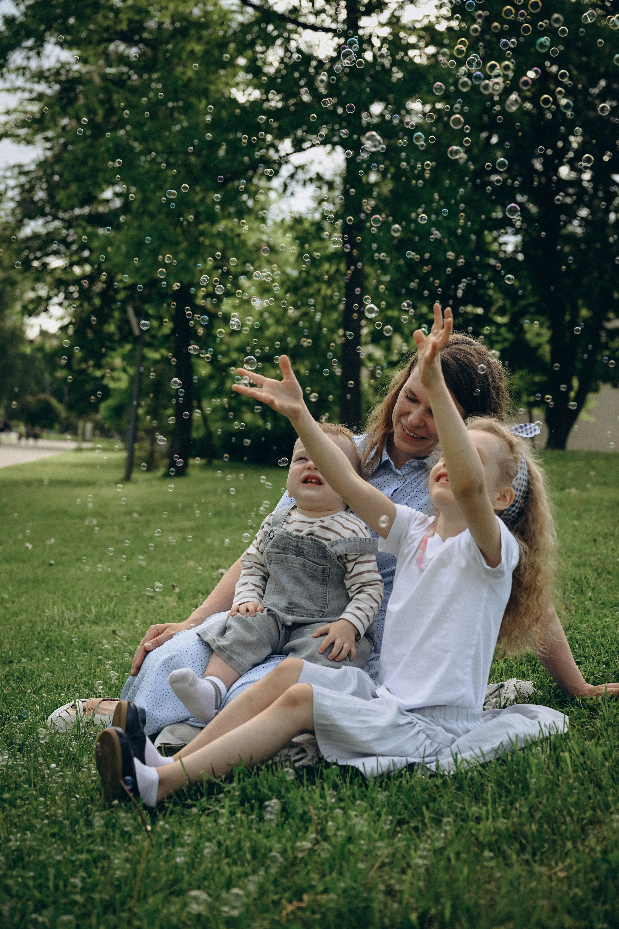 ВДНХ большая семья. Семейный фотограф Москва-Воронеж Ирина Вронская