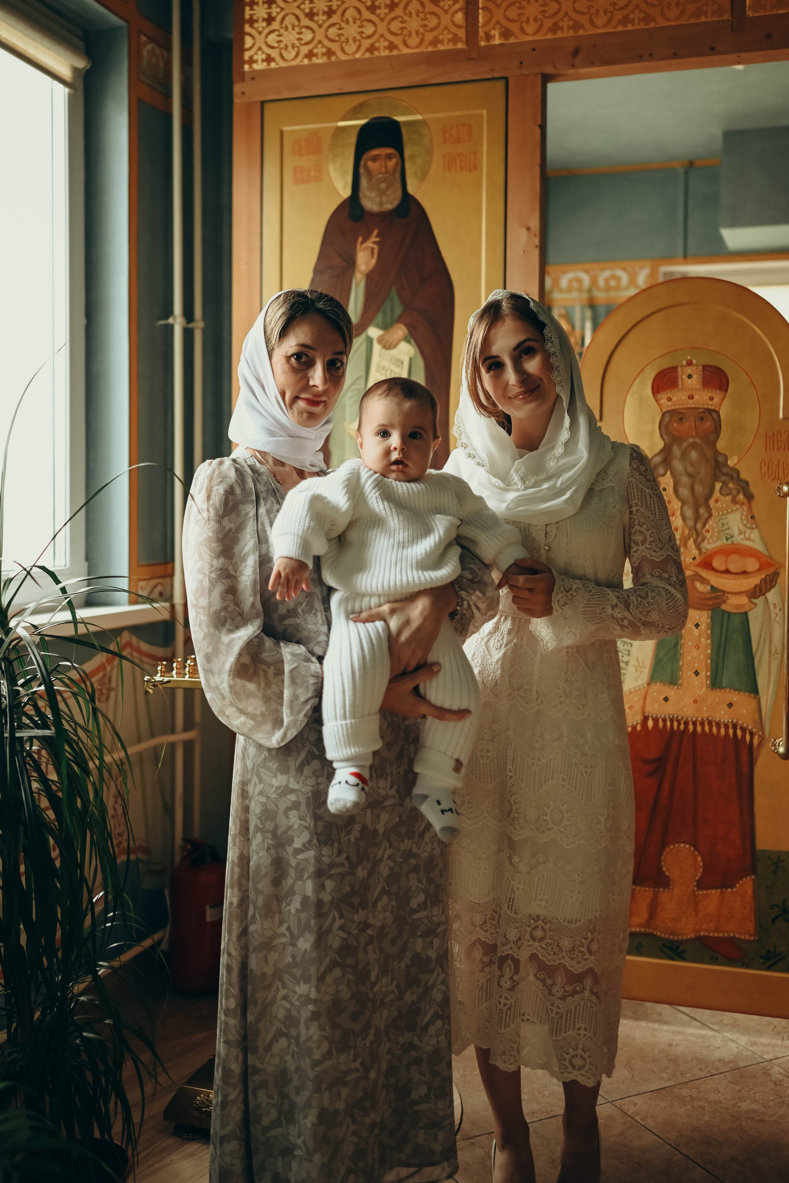 Таинство Крещения Александра в Храме прп Александра Свирского. Семейный фотограф Москва-Воронеж Ирина Вронская