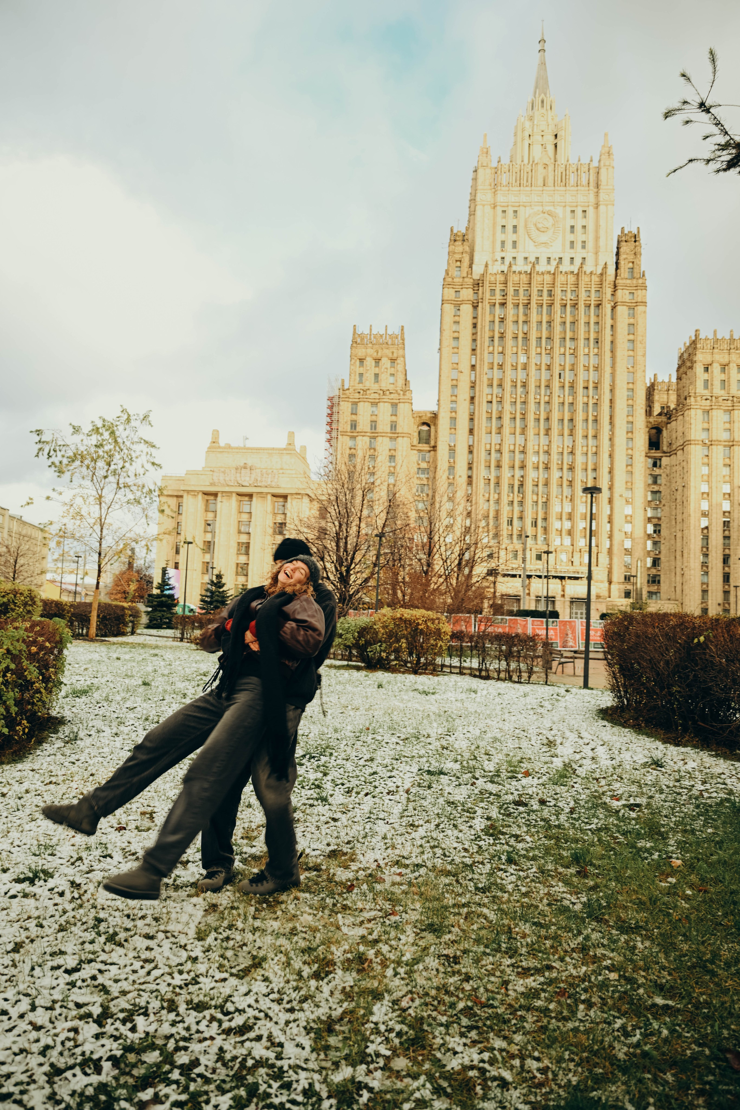 Марина и Женя любовь в городе. Семейный фотограф Москва-Воронеж Ирина Вронская