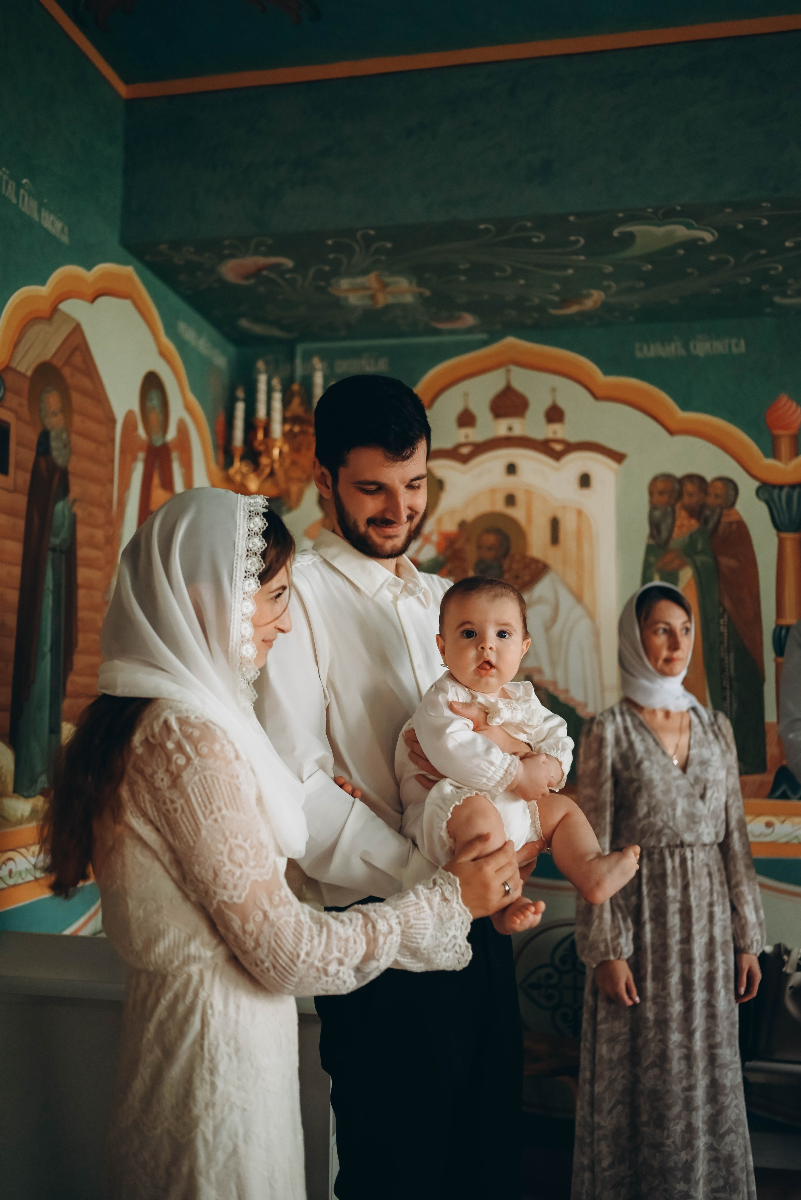 Таинство Крещения Александра в Храме прп Александра Свирского. Семейный фотограф Москва-Воронеж Ирина Вронская