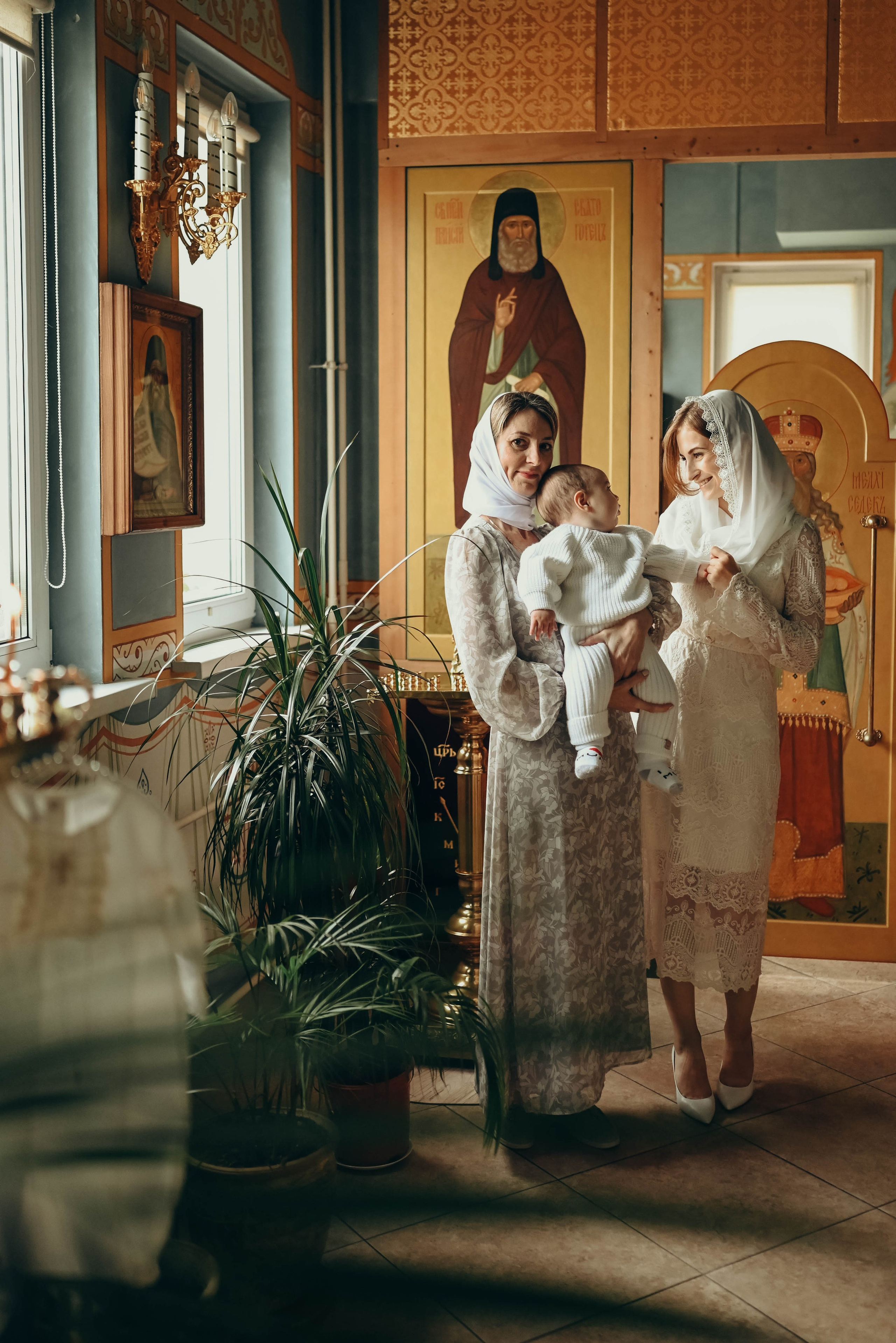 Таинство Крещения Александра в Храме прп Александра Свирского. Семейный фотограф Москва-Воронеж Ирина Вронская