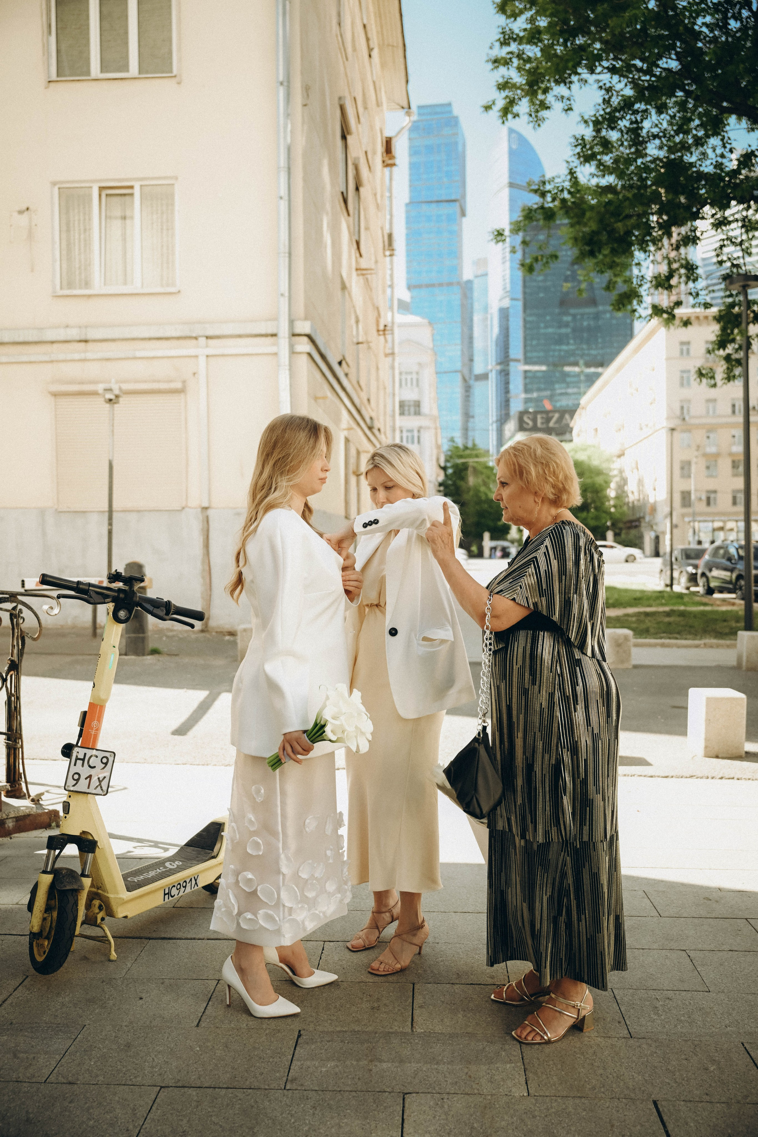 Настя и Роман.Прогулка Загс + репортаж с гостями. Семейный фотограф Москва-Воронеж Ирина Вронская