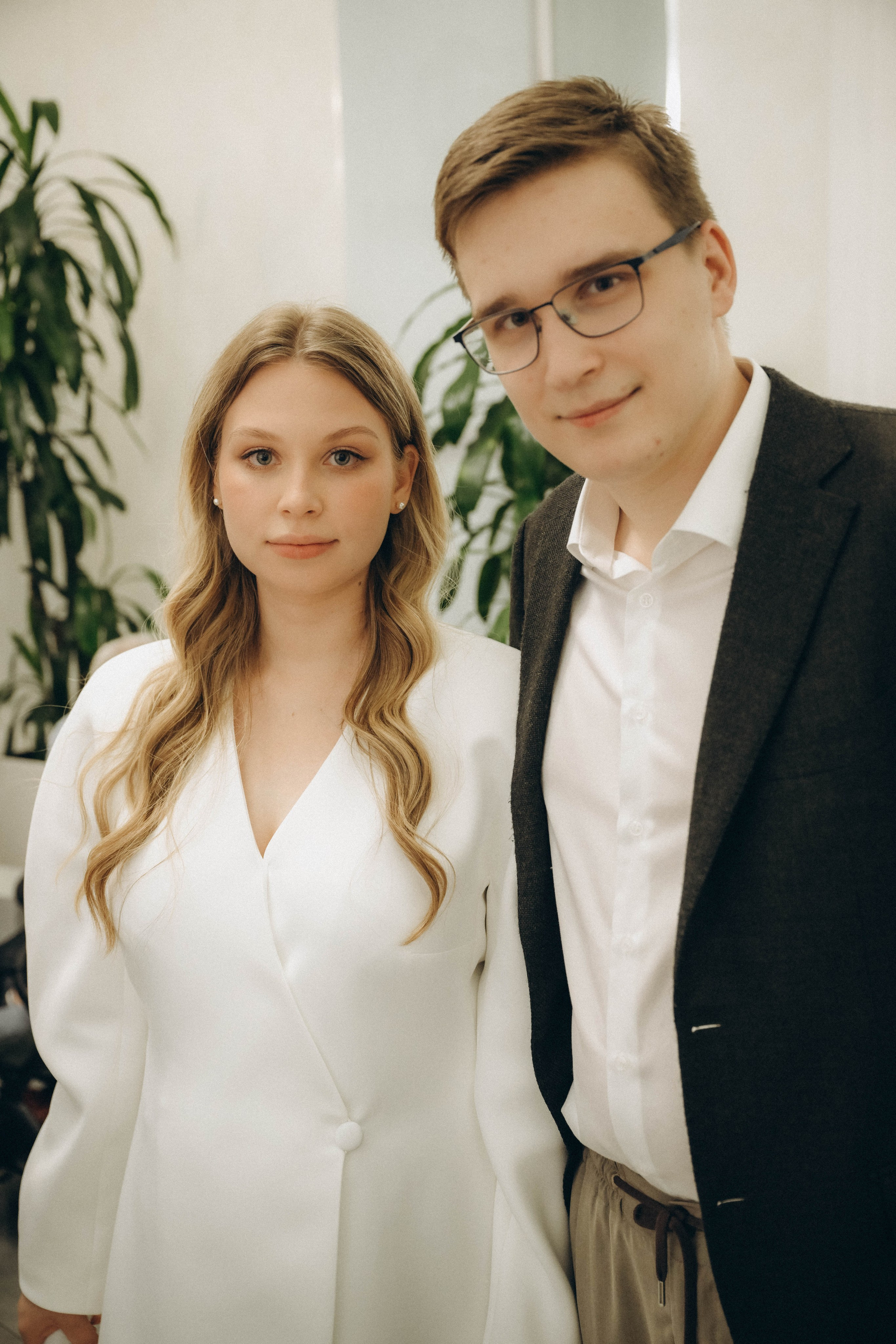 Настя и Роман.Прогулка Загс + репортаж с гостями. Семейный фотограф Москва-Воронеж Ирина Вронская