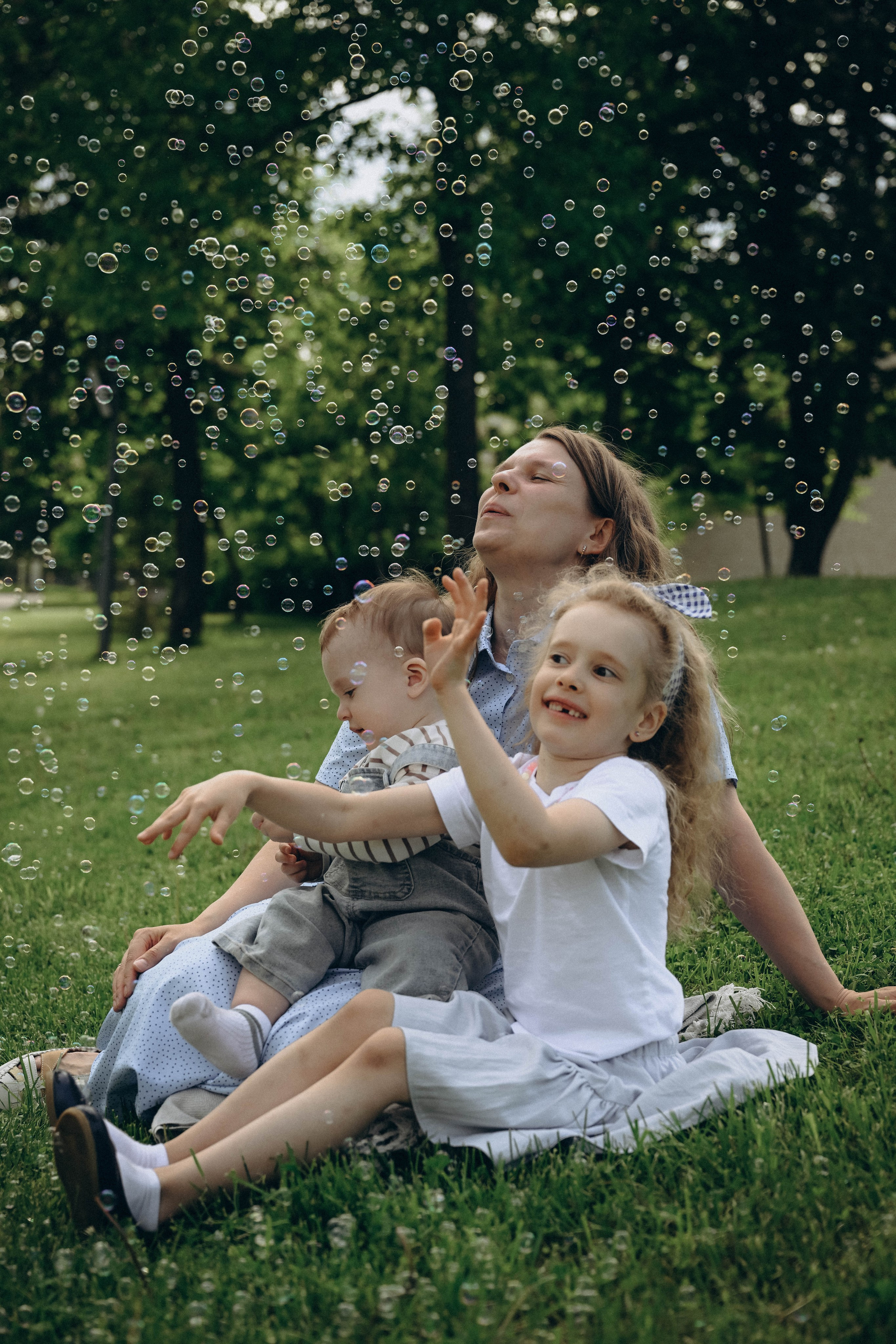 ВДНХ большая семья. Семейный фотограф Москва-Воронеж Ирина Вронская